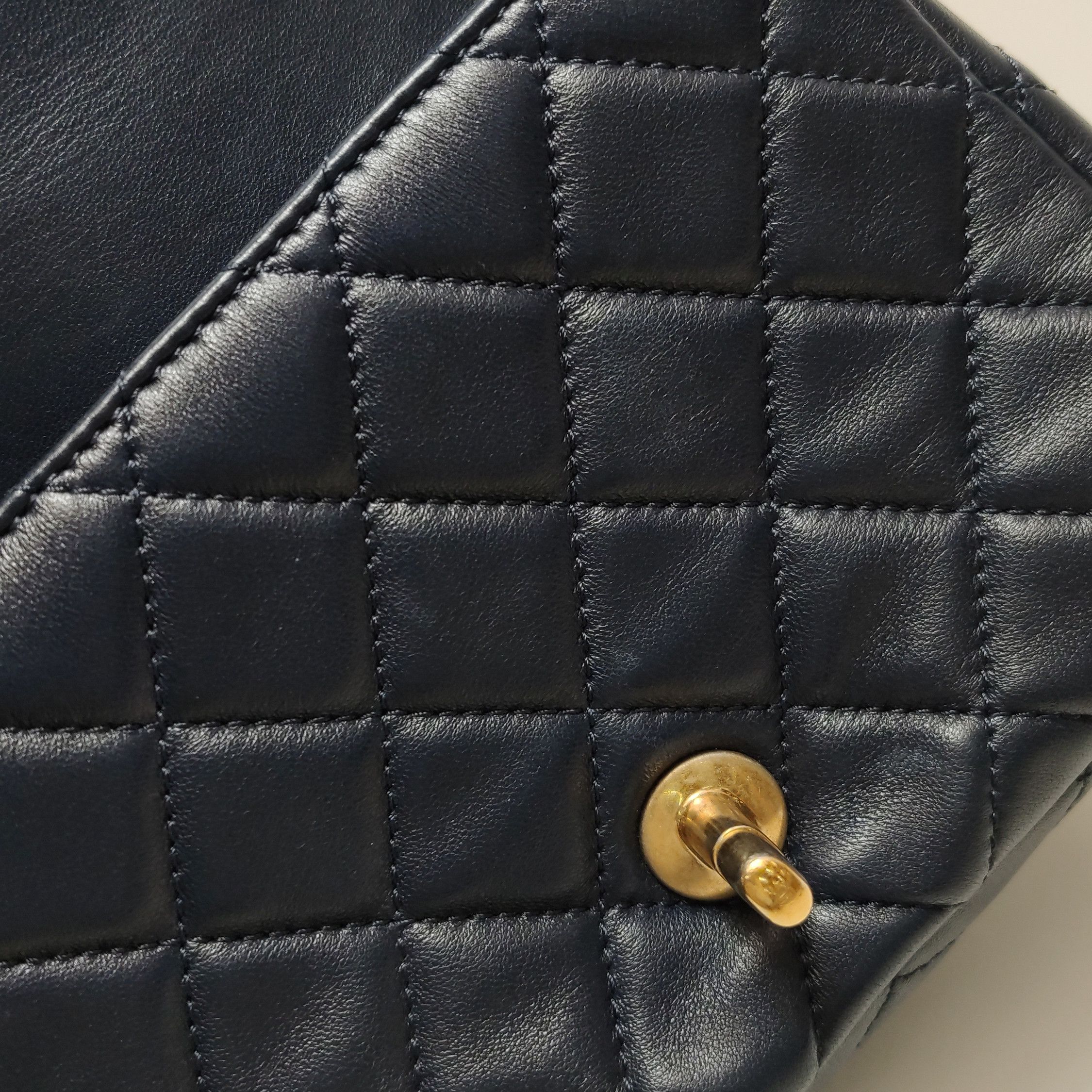 Chanel Chanel Women os Shoulder Bags Size ONE SIZE - 10 Thumbnail