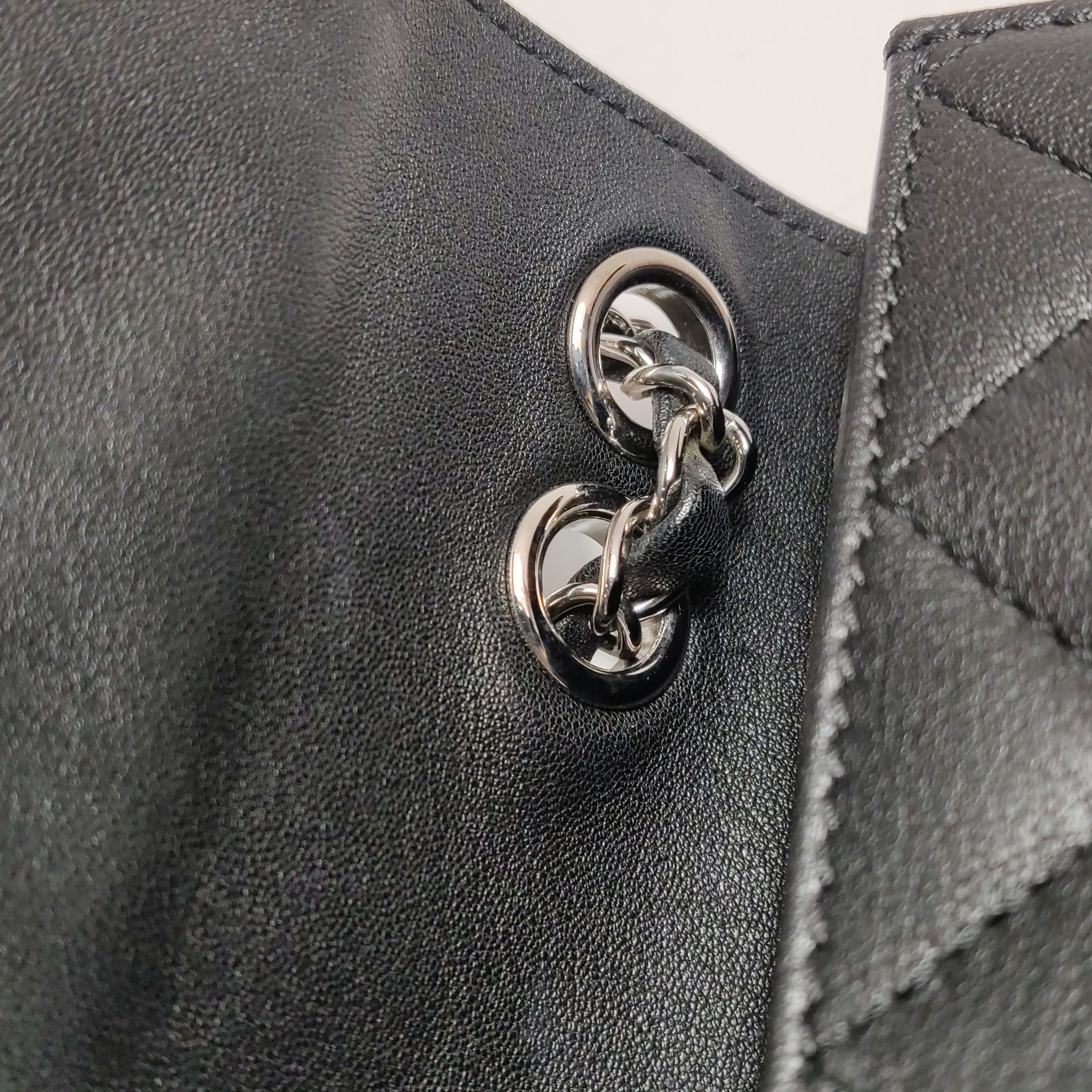 Chanel Chanel Women os Shoulder Bags Size ONE SIZE - 16 Thumbnail