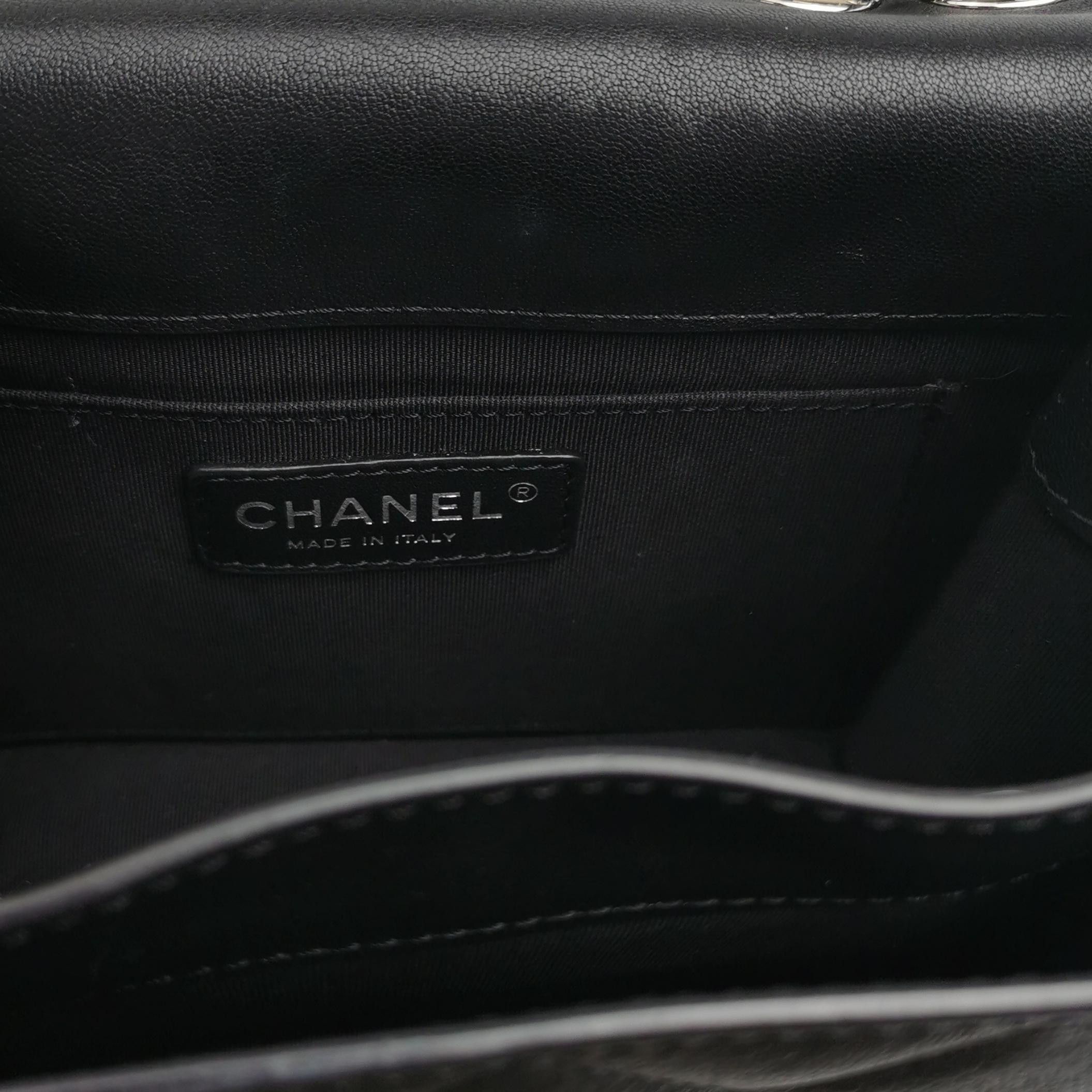 Chanel Chanel Women os Shoulder Bags Size ONE SIZE - 8 Thumbnail