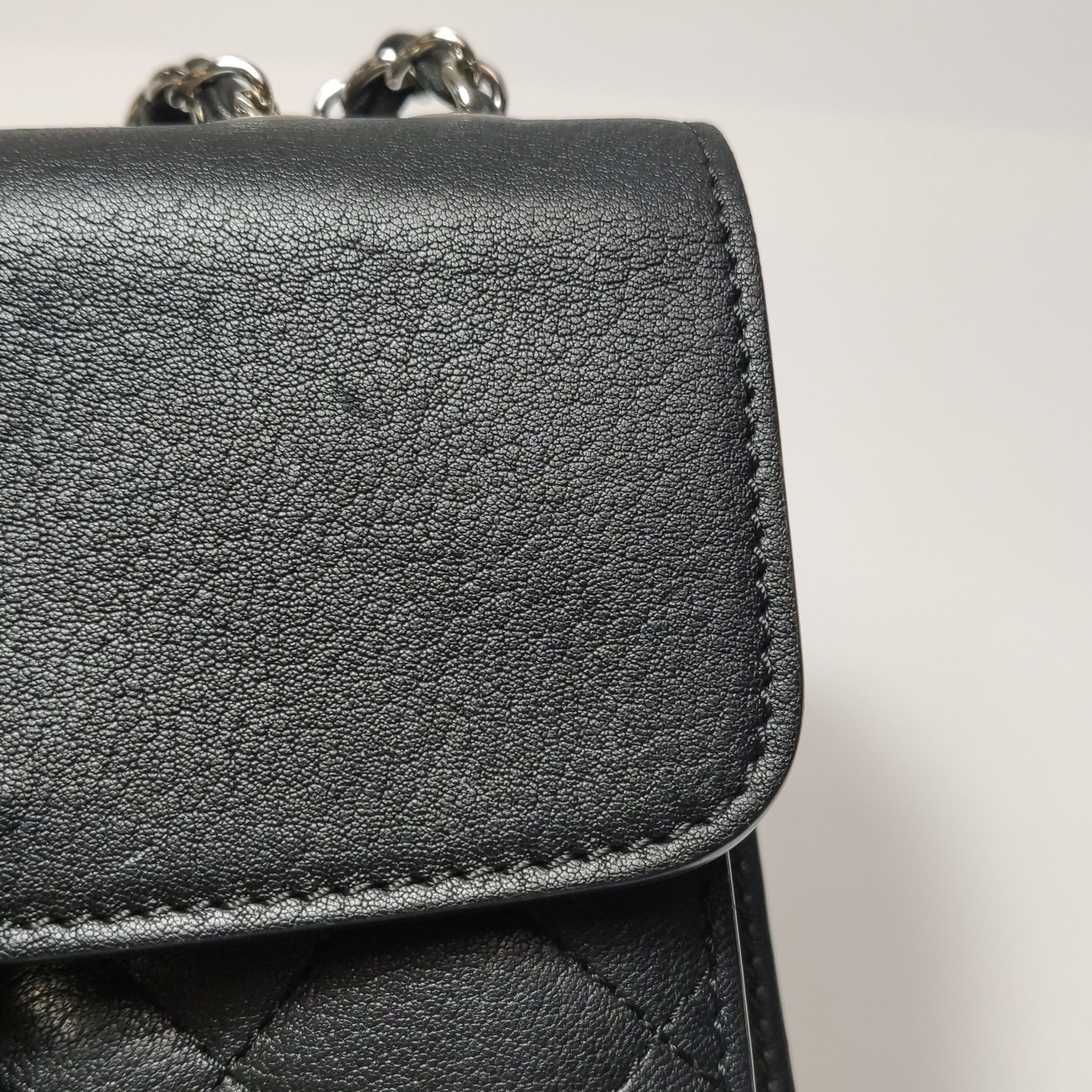Chanel Chanel Women os Shoulder Bags Size ONE SIZE - 22 Thumbnail