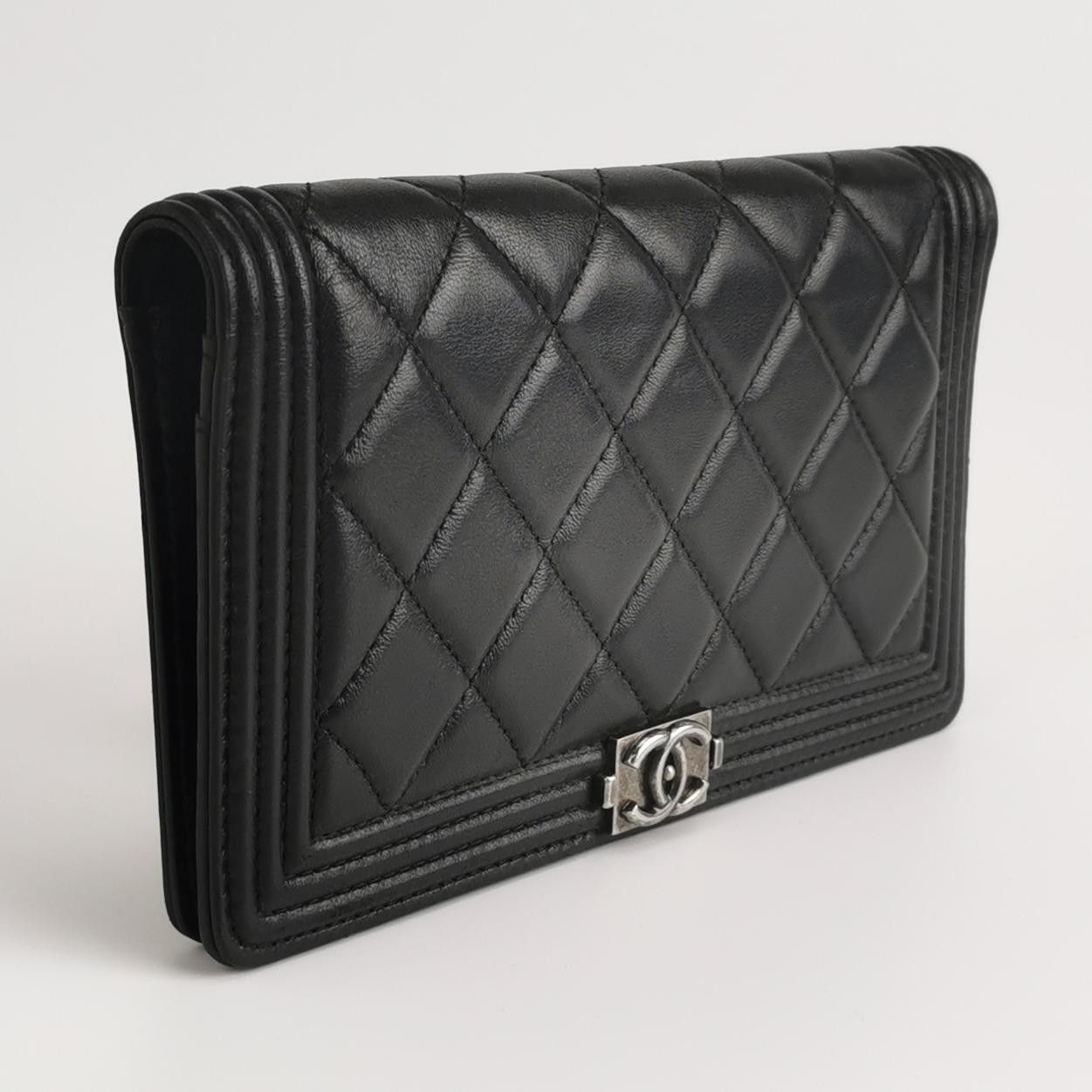 Chanel Chanel Women os Wallets Size ONE SIZE - 3 Thumbnail
