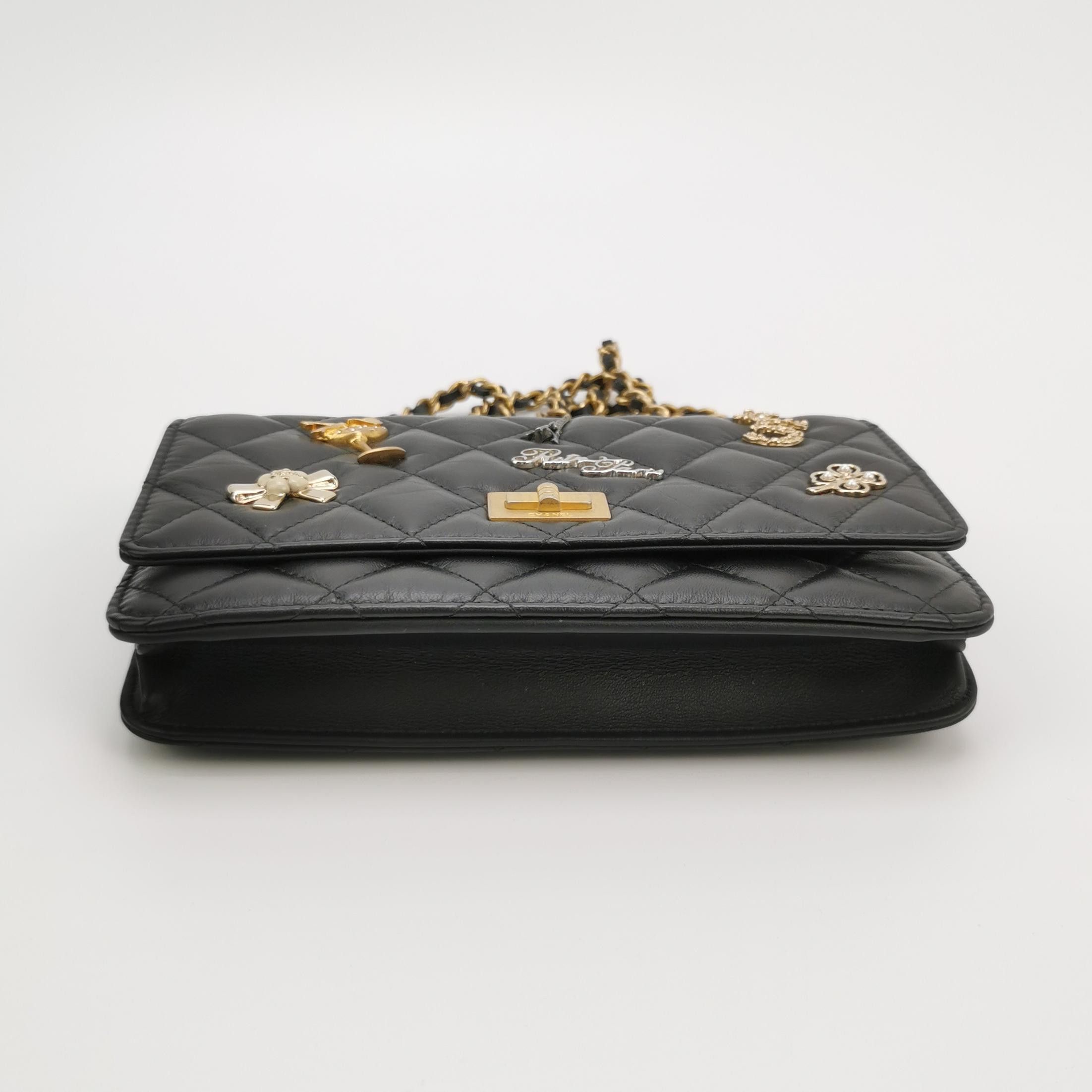 Chanel Chanel Women os Shoulder Bags Size ONE SIZE - 6 Thumbnail