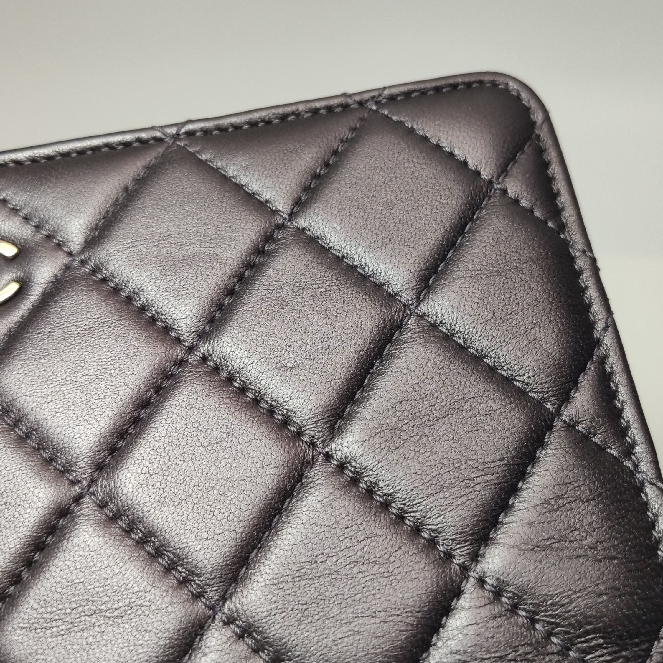 Chanel Chanel Women os Shoulder Bags Size ONE SIZE - 24 Thumbnail