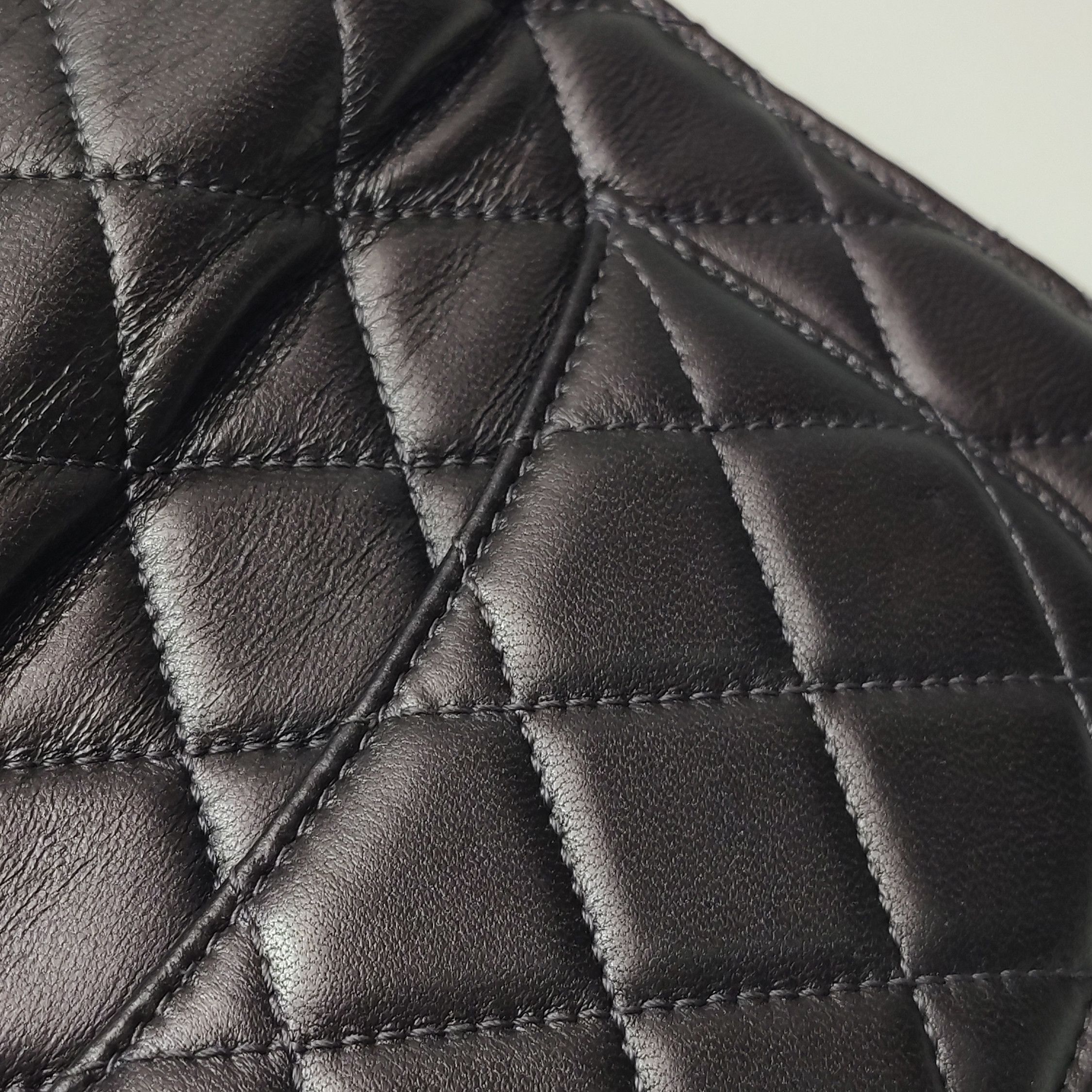 Chanel Chanel Women os Shoulder Bags Size ONE SIZE - 19 Thumbnail