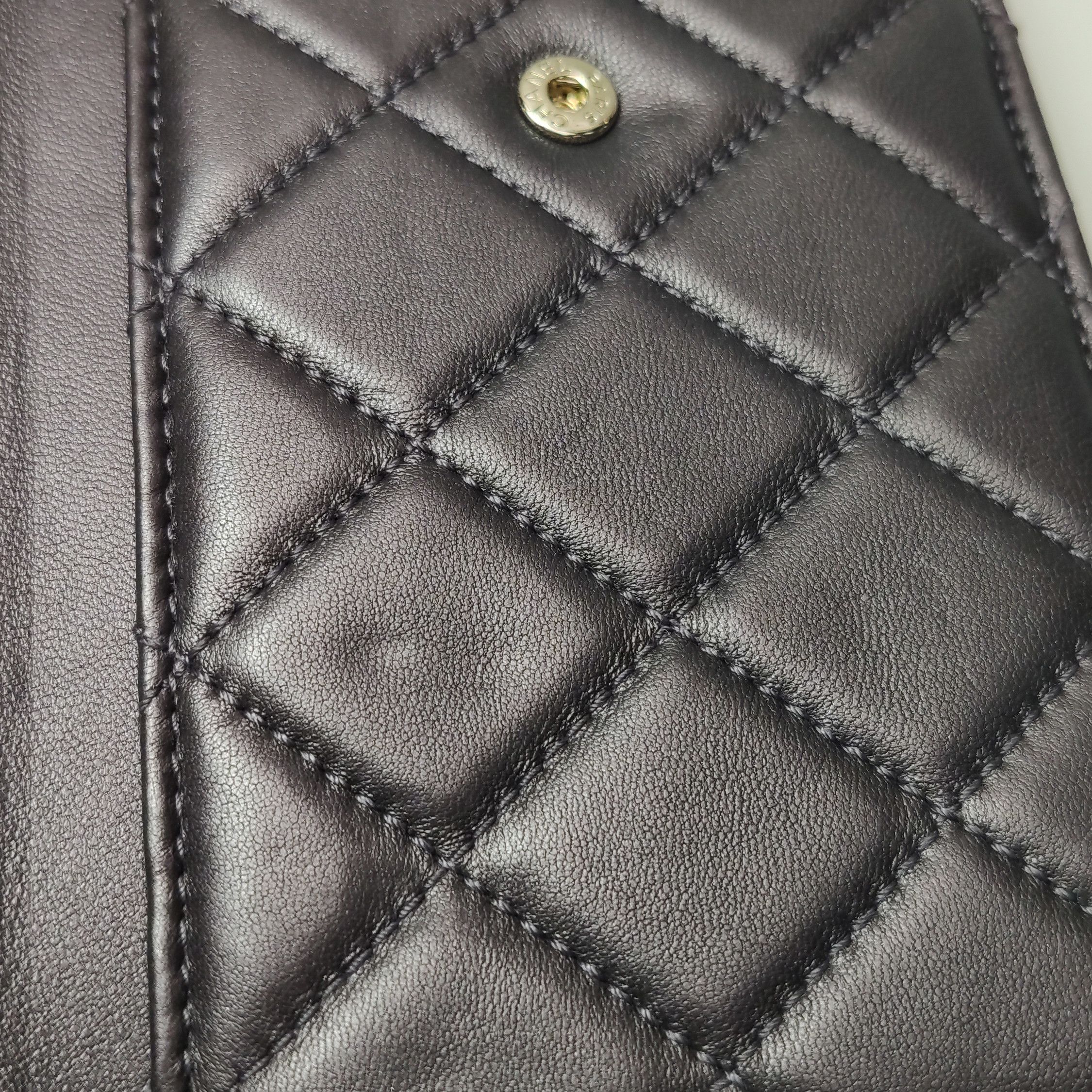 Chanel Chanel Women os Shoulder Bags Size ONE SIZE - 12 Thumbnail