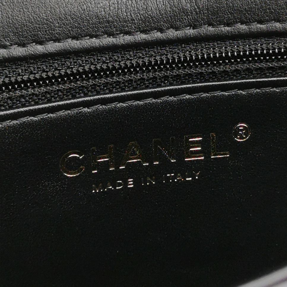 Chanel Chanel Women os Shoulder Bags Size ONE SIZE - 8 Thumbnail