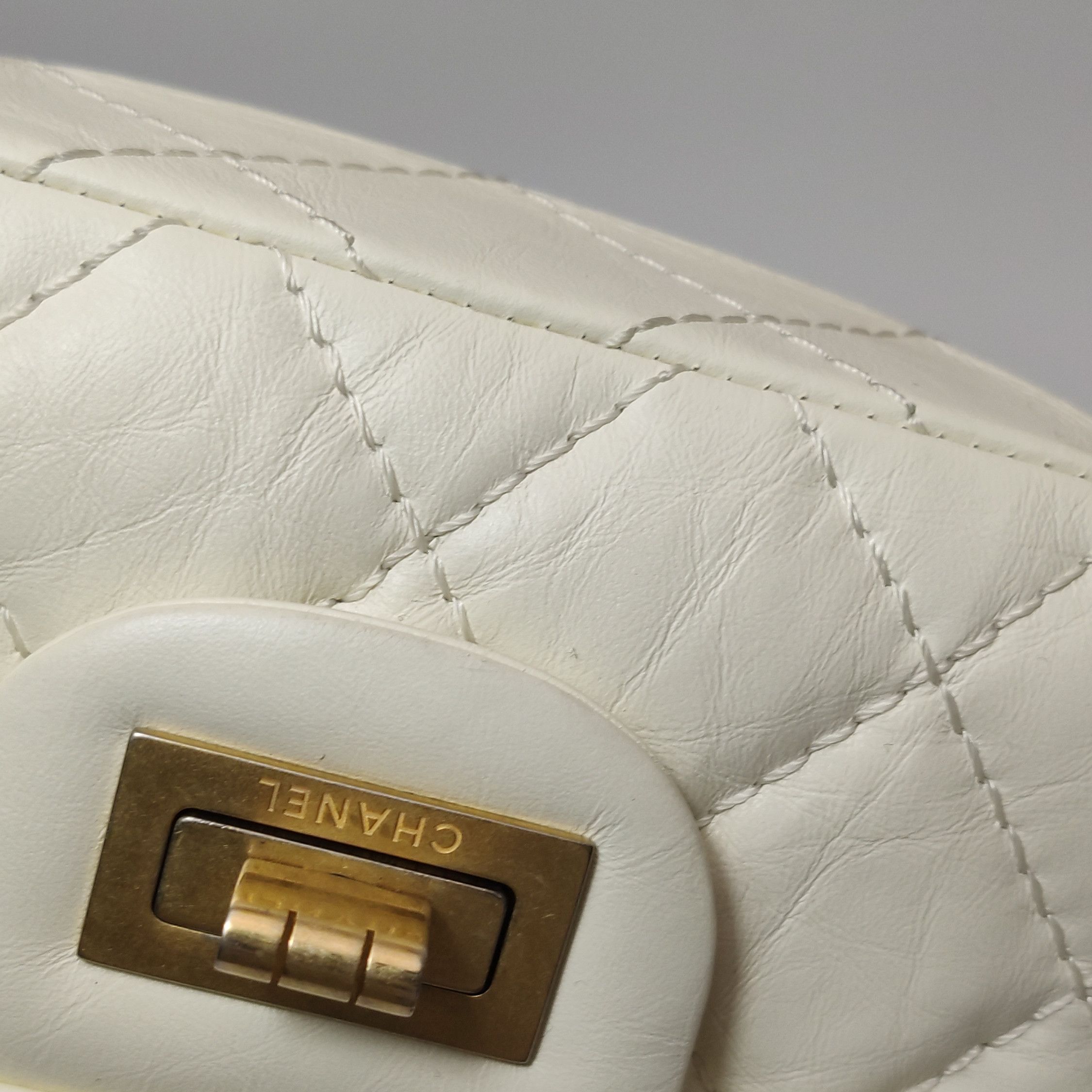 Chanel Chanel Women os Shoulder Bags Size ONE SIZE - 20 Thumbnail