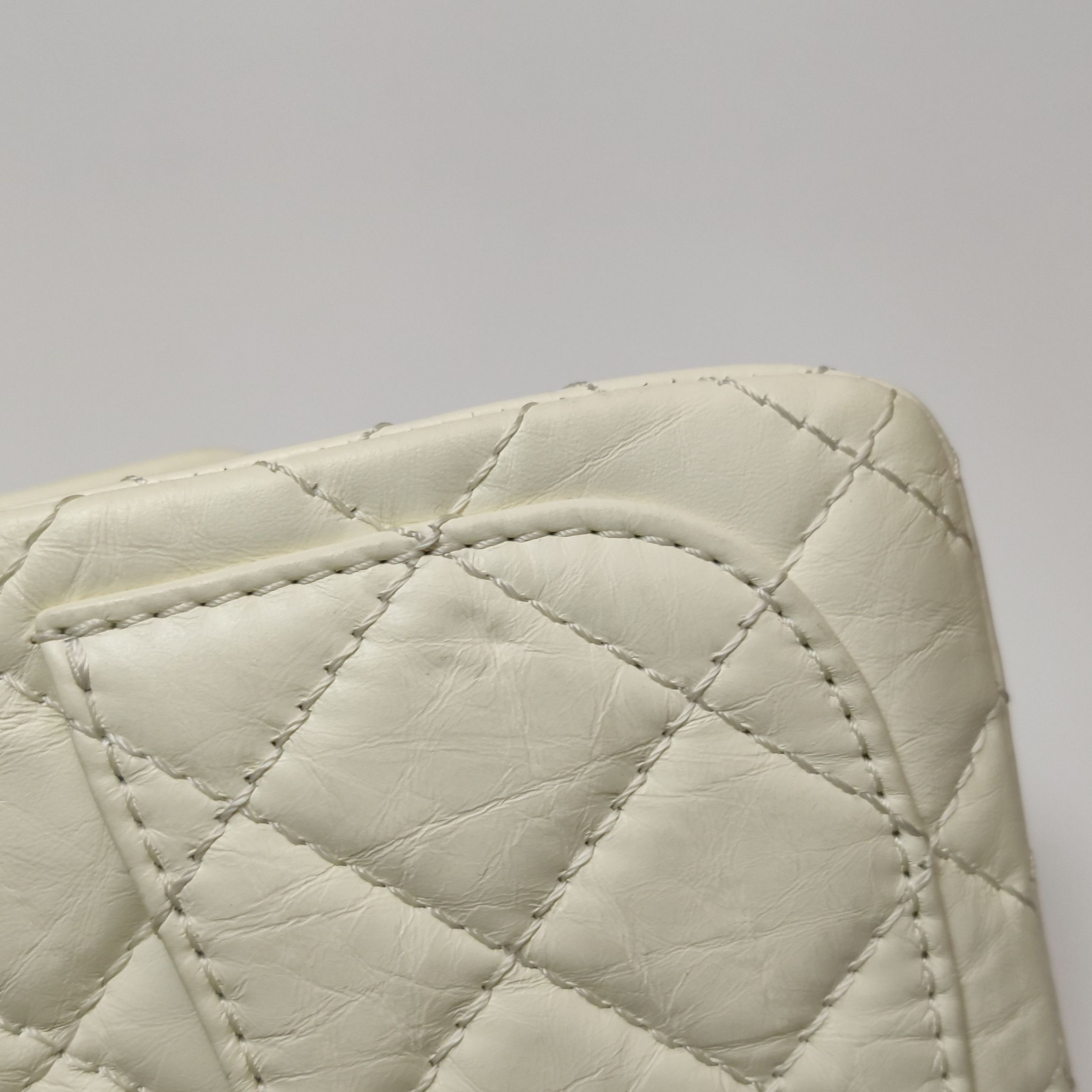 Chanel Chanel Women os Shoulder Bags Size ONE SIZE - 23 Thumbnail