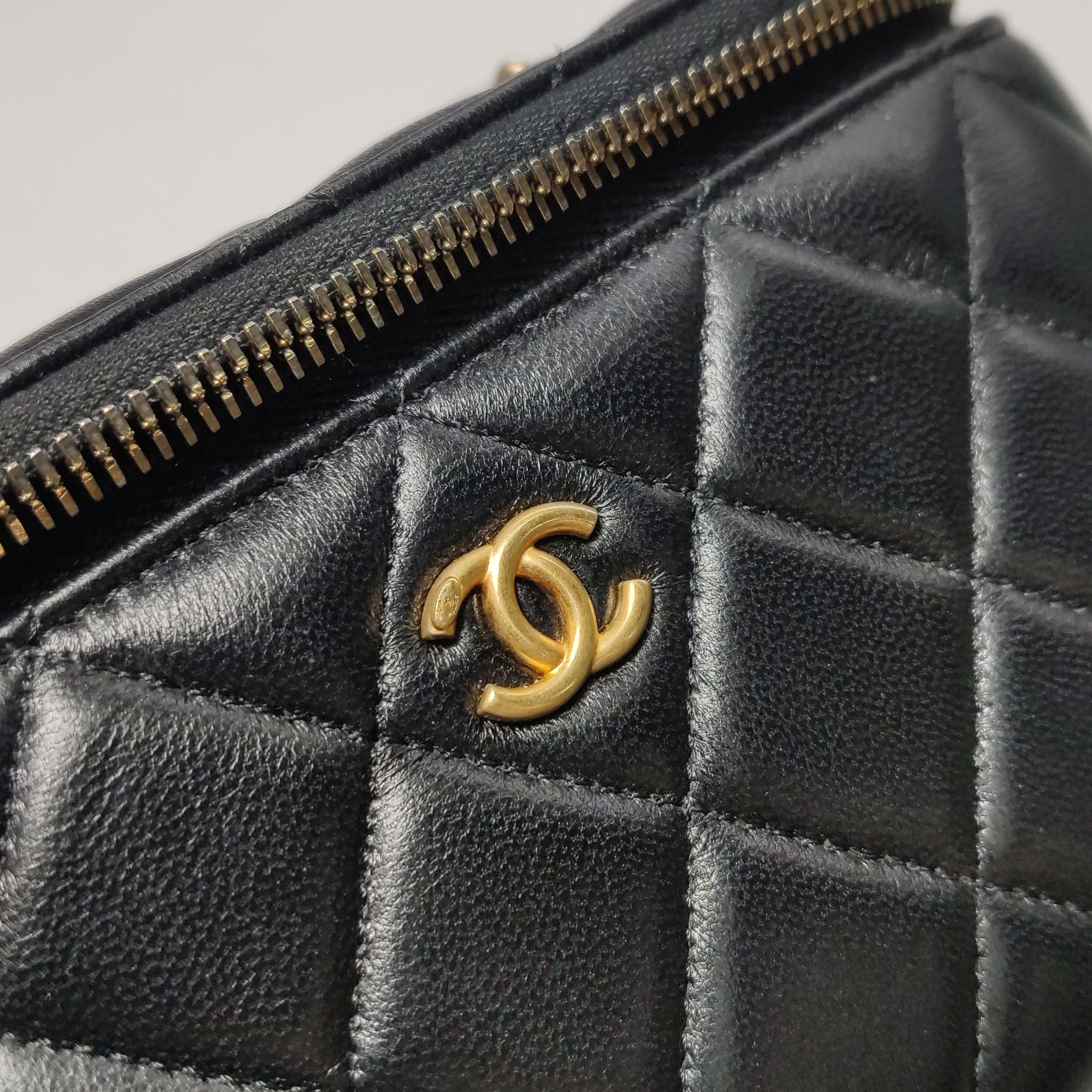 Chanel Chanel Women os Shoulder Bags Size ONE SIZE - 11 Thumbnail