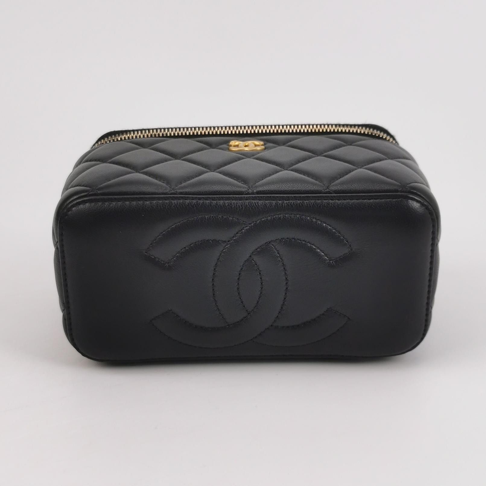 Chanel Chanel Women os Shoulder Bags Size ONE SIZE - 6 Thumbnail