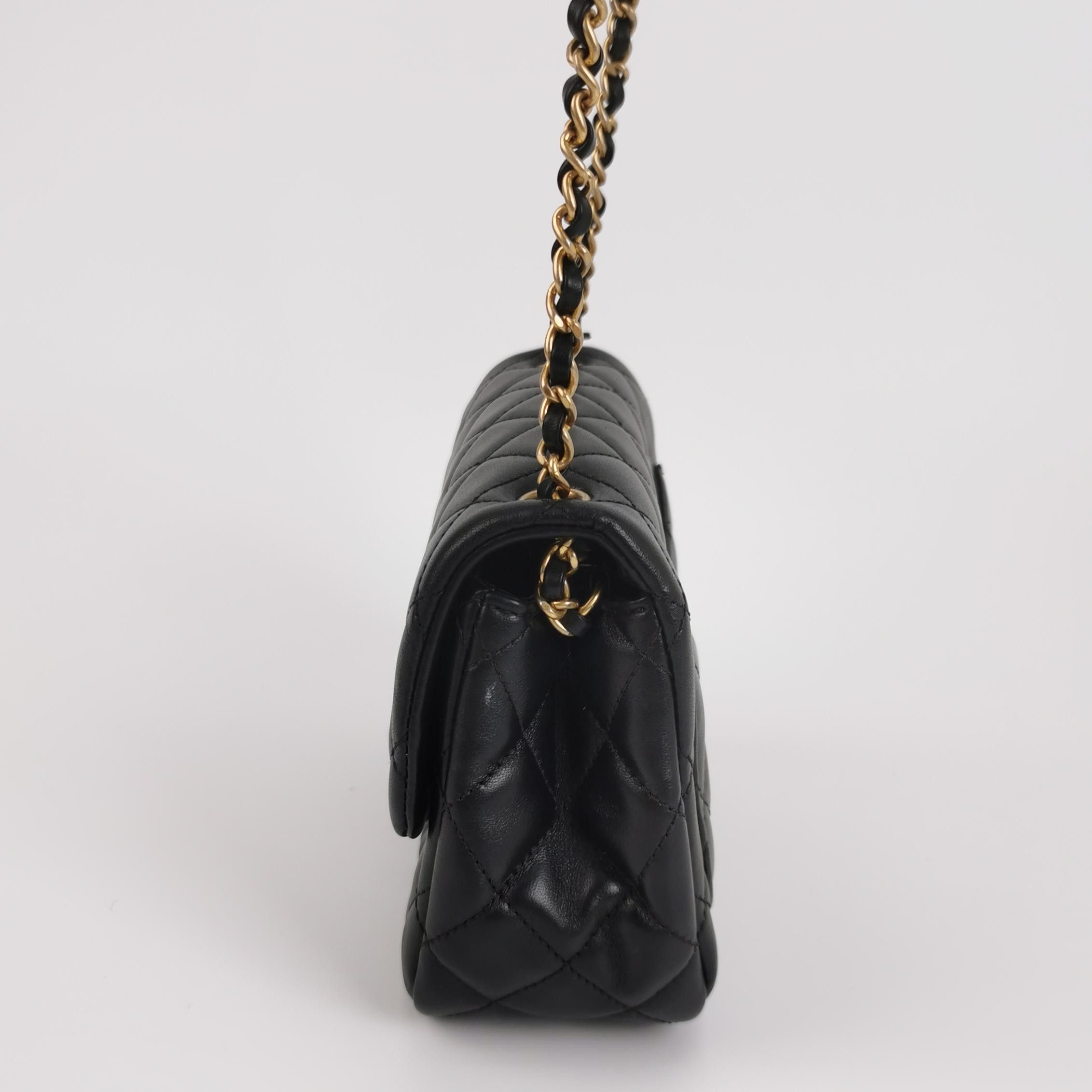 Chanel Chanel Women os Shoulder Bags Size ONE SIZE - 3 Thumbnail