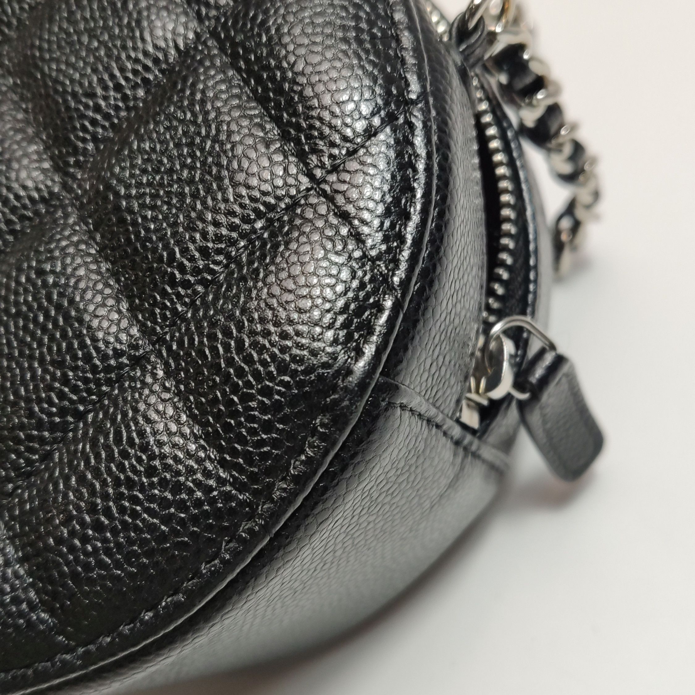 Chanel Chanel Women os Shoulder Bags Size ONE SIZE - 16 Thumbnail