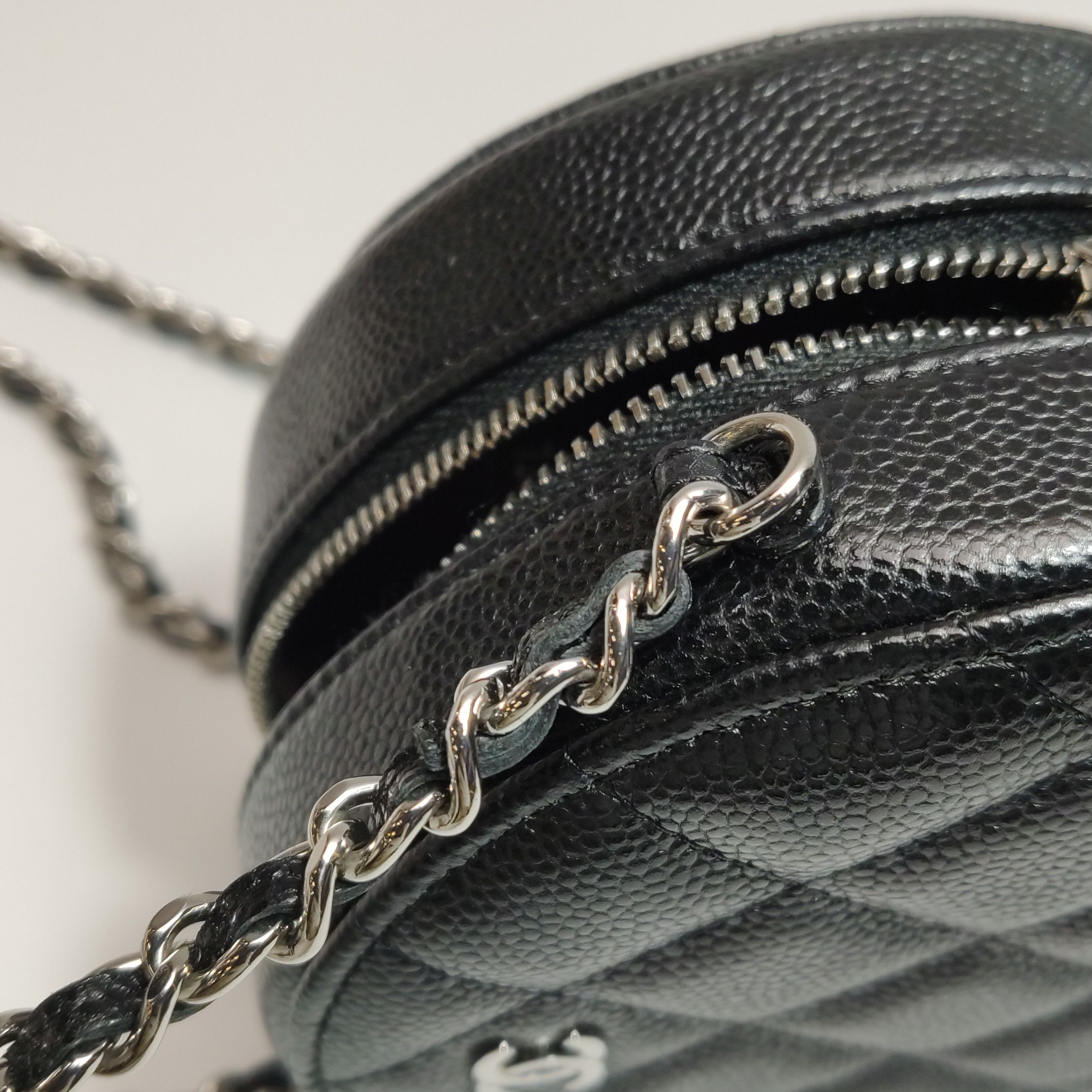 Chanel Chanel Women os Shoulder Bags Size ONE SIZE - 14 Thumbnail