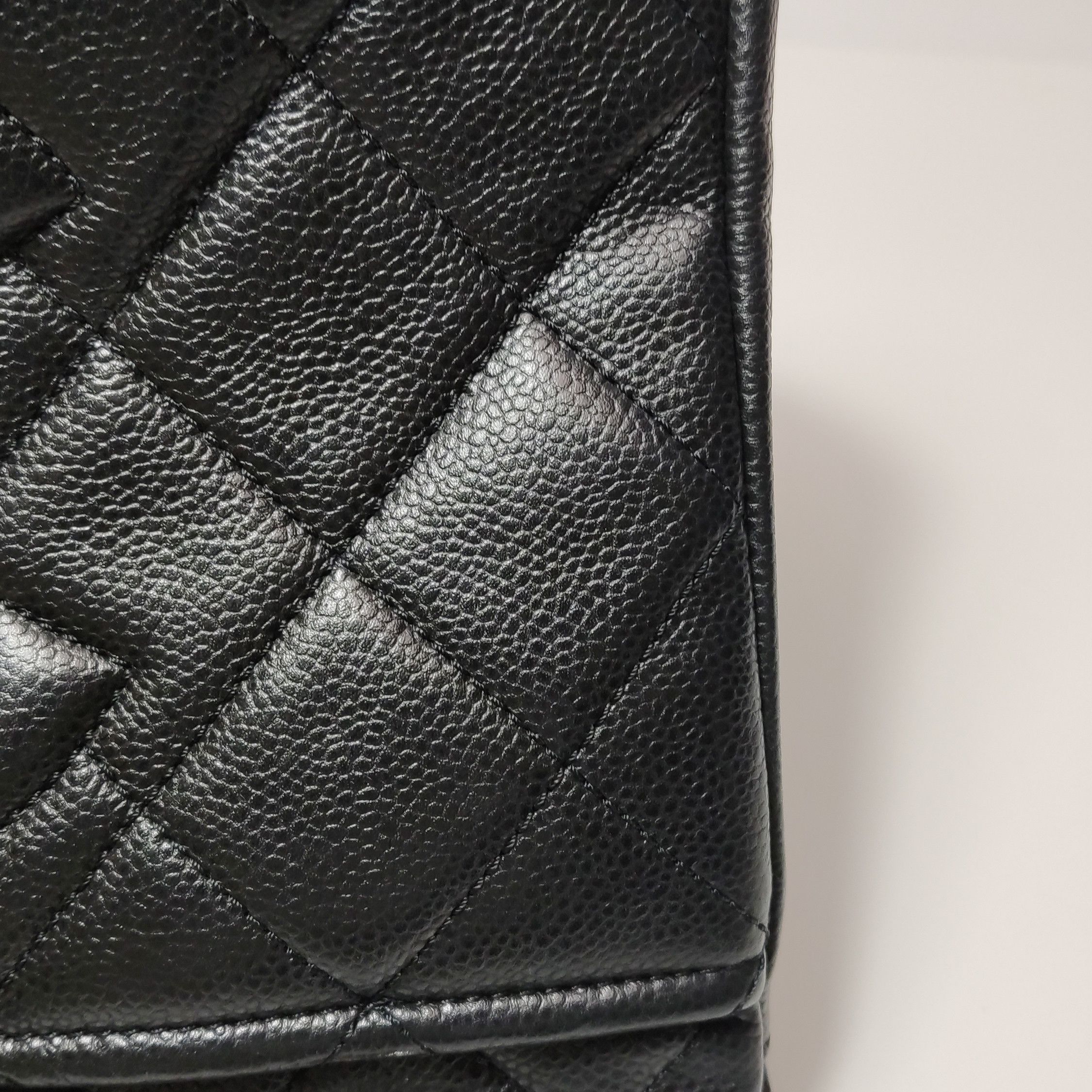 Chanel Chanel Women os Shoulder Bags Size ONE SIZE - 20 Thumbnail