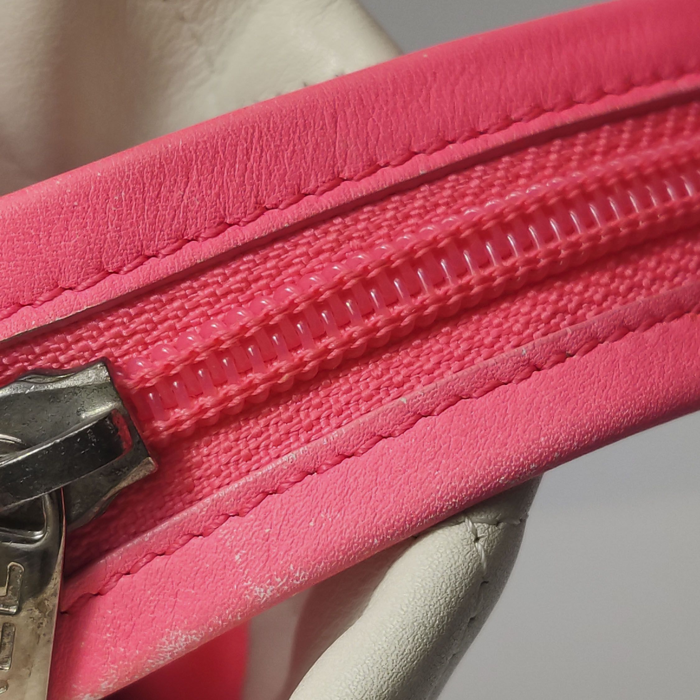 Chanel Chanel Women os Shoulder Bags Size ONE SIZE - 16 Thumbnail