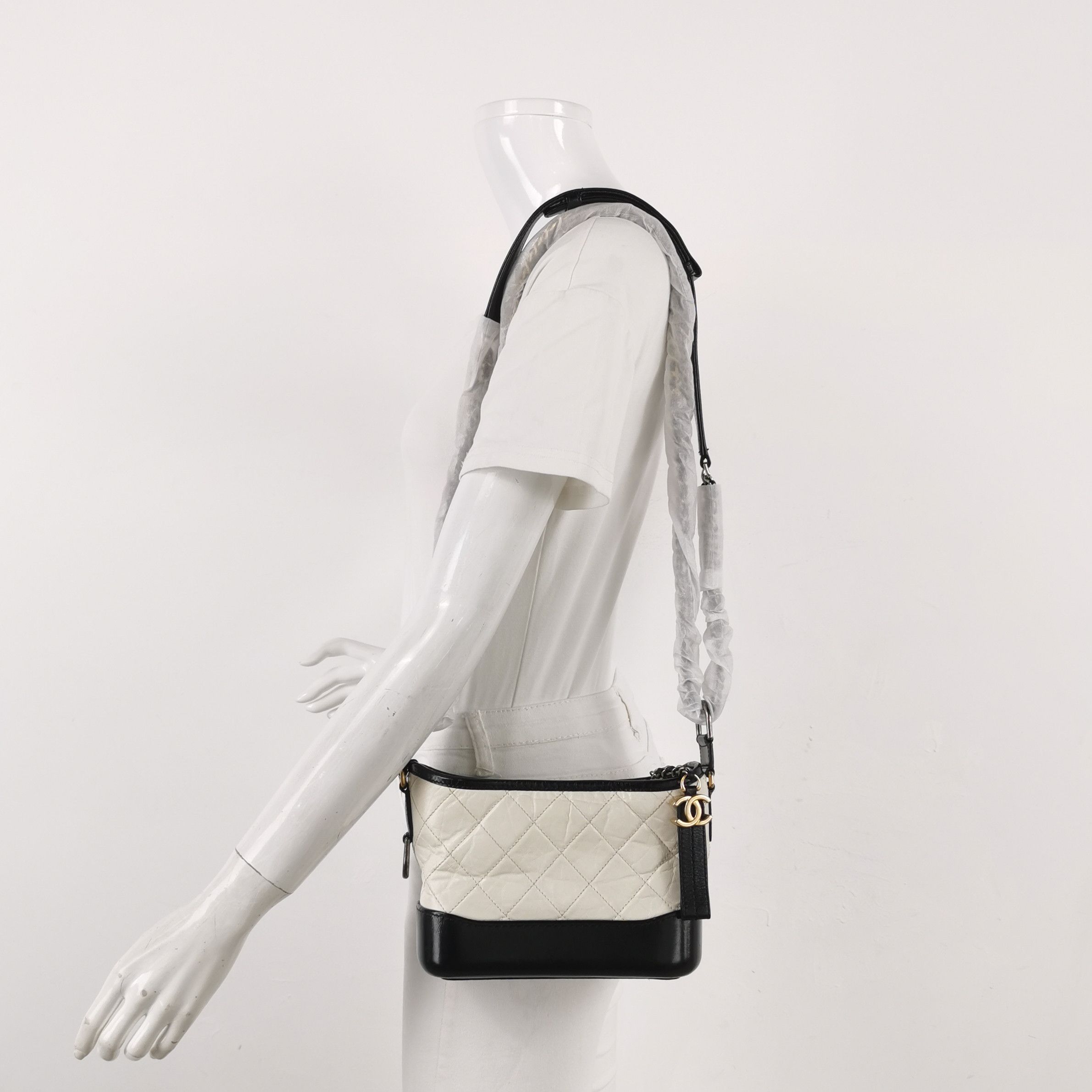 Chanel Chanel Women os Shoulder Bags Size ONE SIZE - 2 Thumbnail