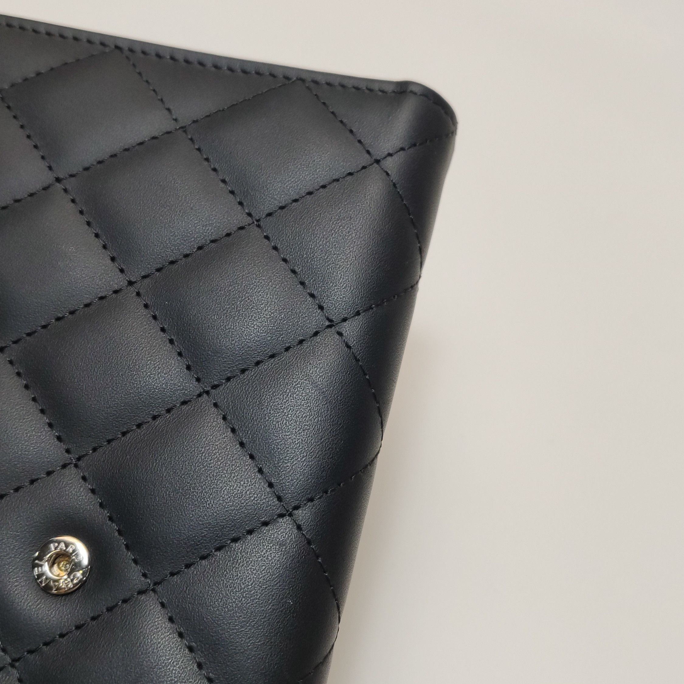 Chanel Chanel Women os Wallets Size ONE SIZE - 16 Thumbnail