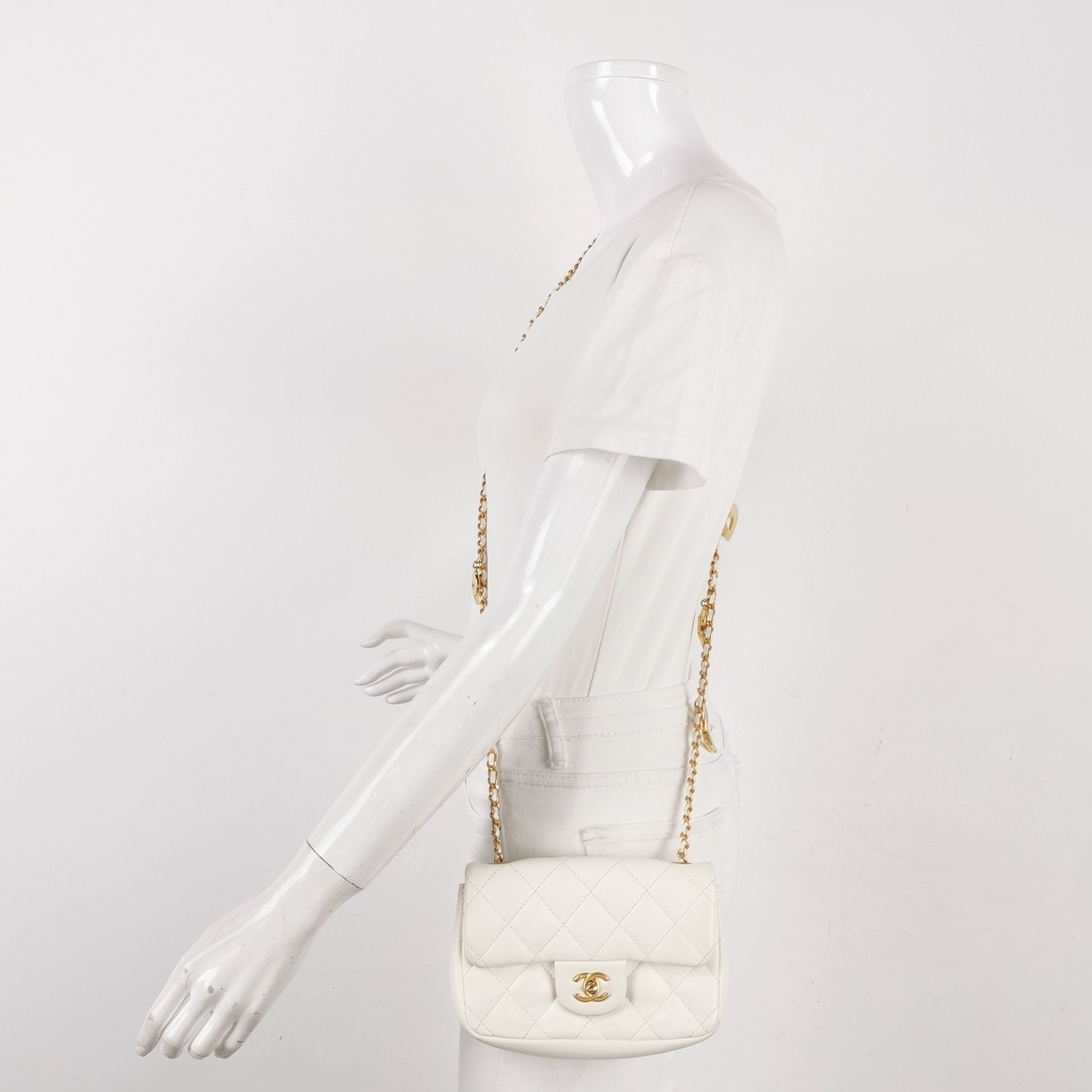 Chanel Chanel Women os Shoulder Bags Size ONE SIZE - 2 Thumbnail