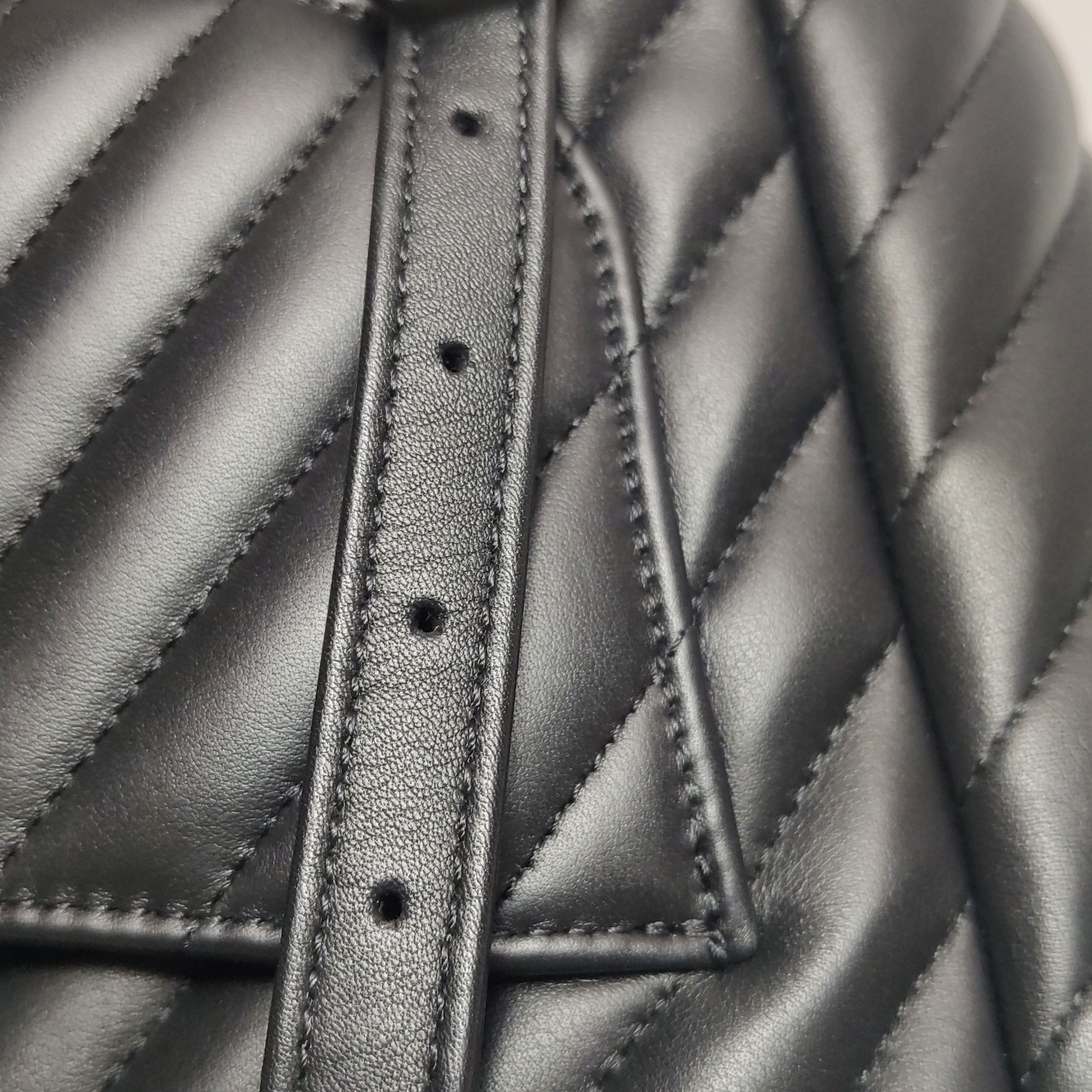 Chanel Chanel Women os Backpacks Size ONE SIZE - 24 Thumbnail