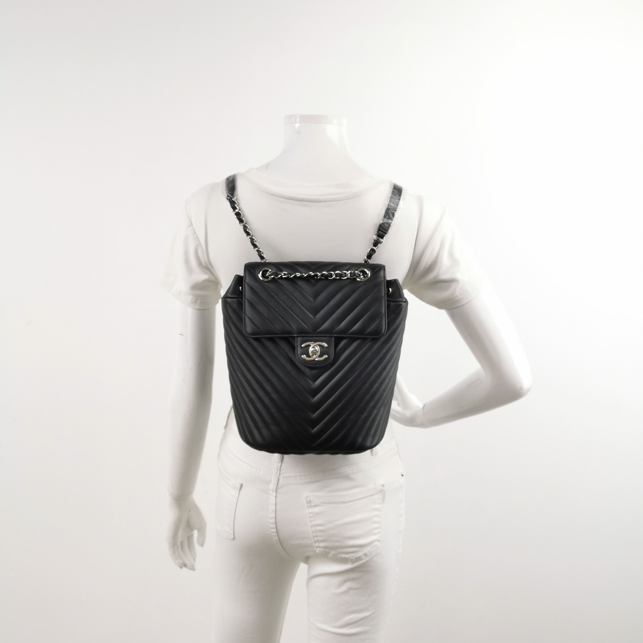 Chanel Chanel Women os Backpacks Size ONE SIZE - 2 Thumbnail
