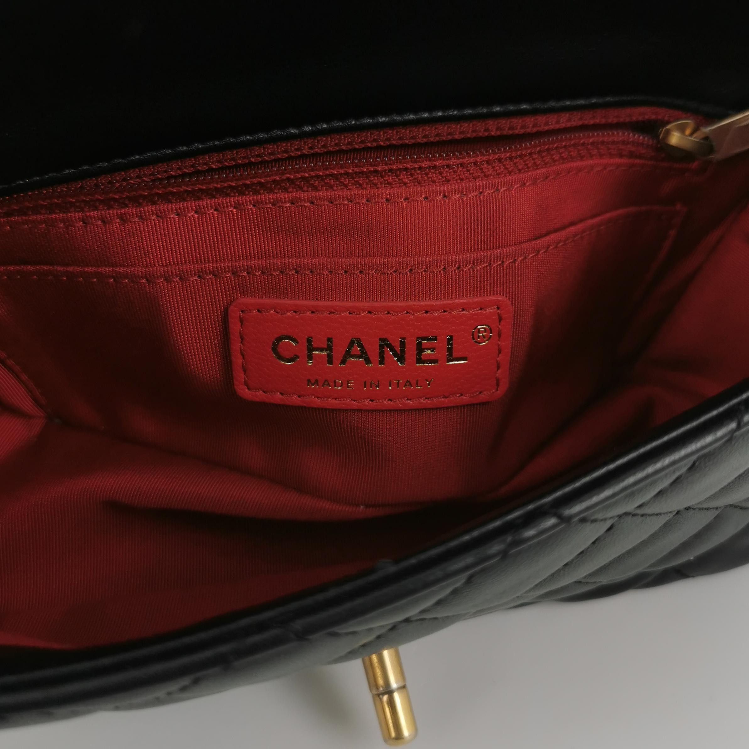 Chanel Chanel Women os Shoulder Bags Size ONE SIZE - 8 Thumbnail