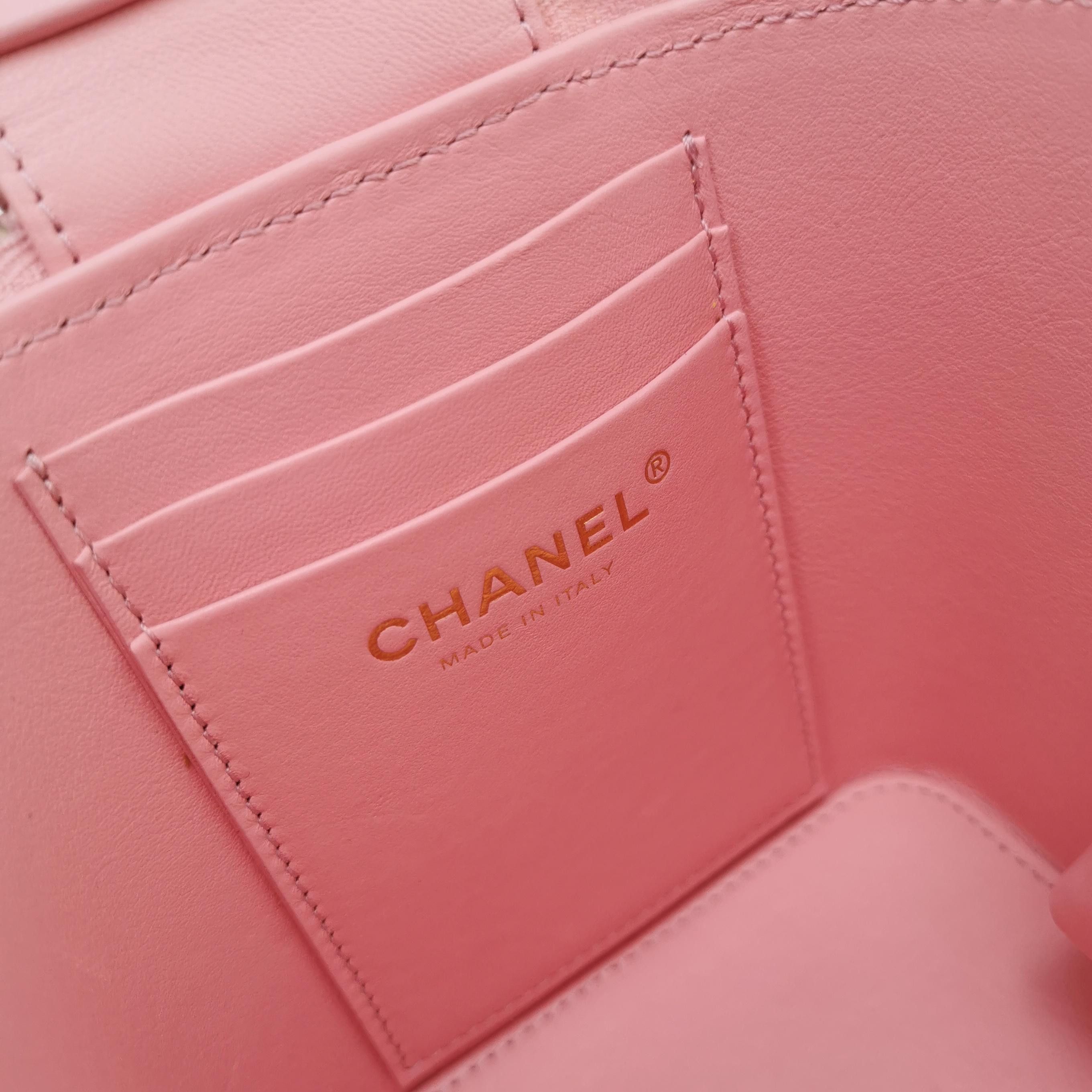 Chanel Chanel Women os Shoulder Bags Size ONE SIZE - 8 Thumbnail