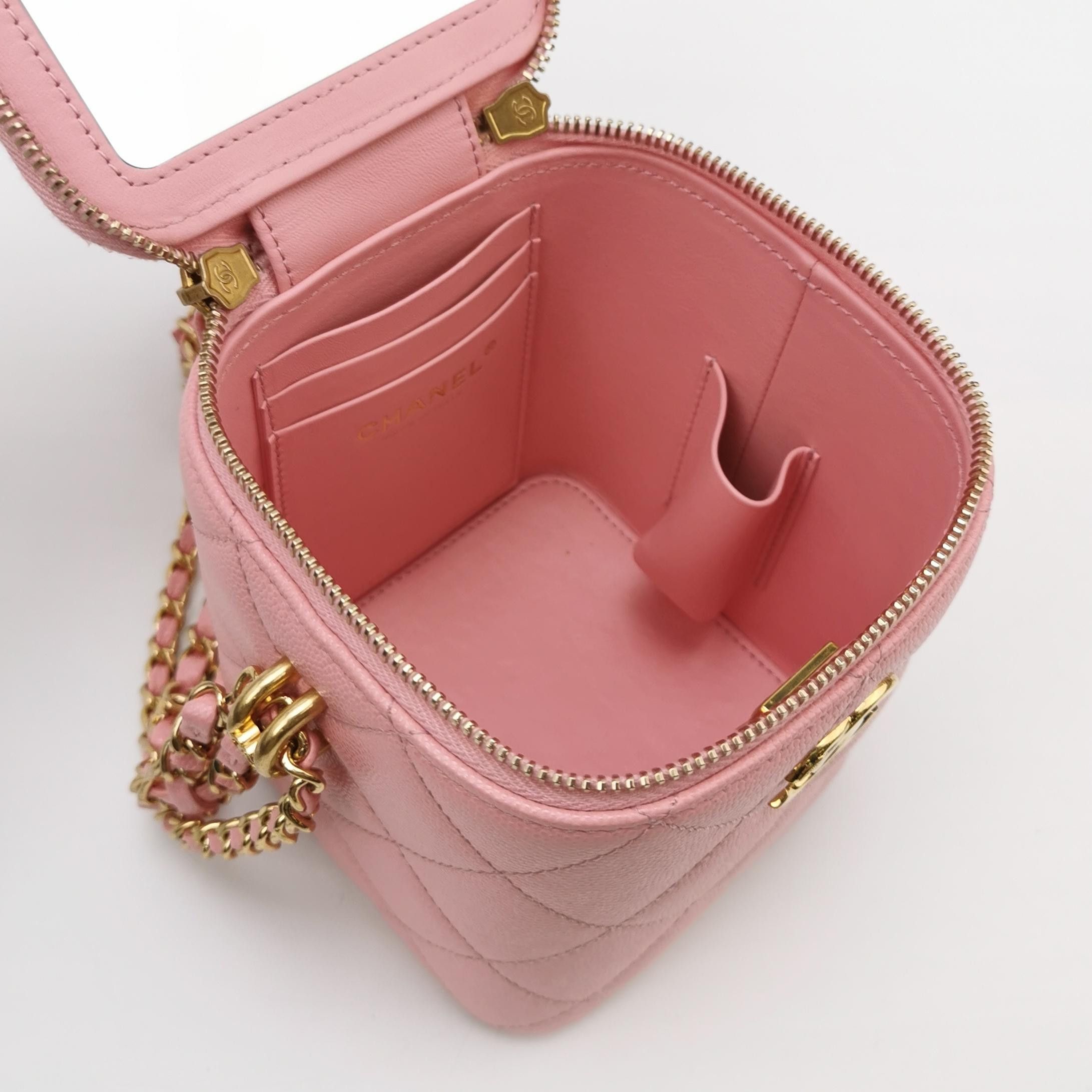 Chanel Chanel Women os Shoulder Bags Size ONE SIZE - 7 Thumbnail