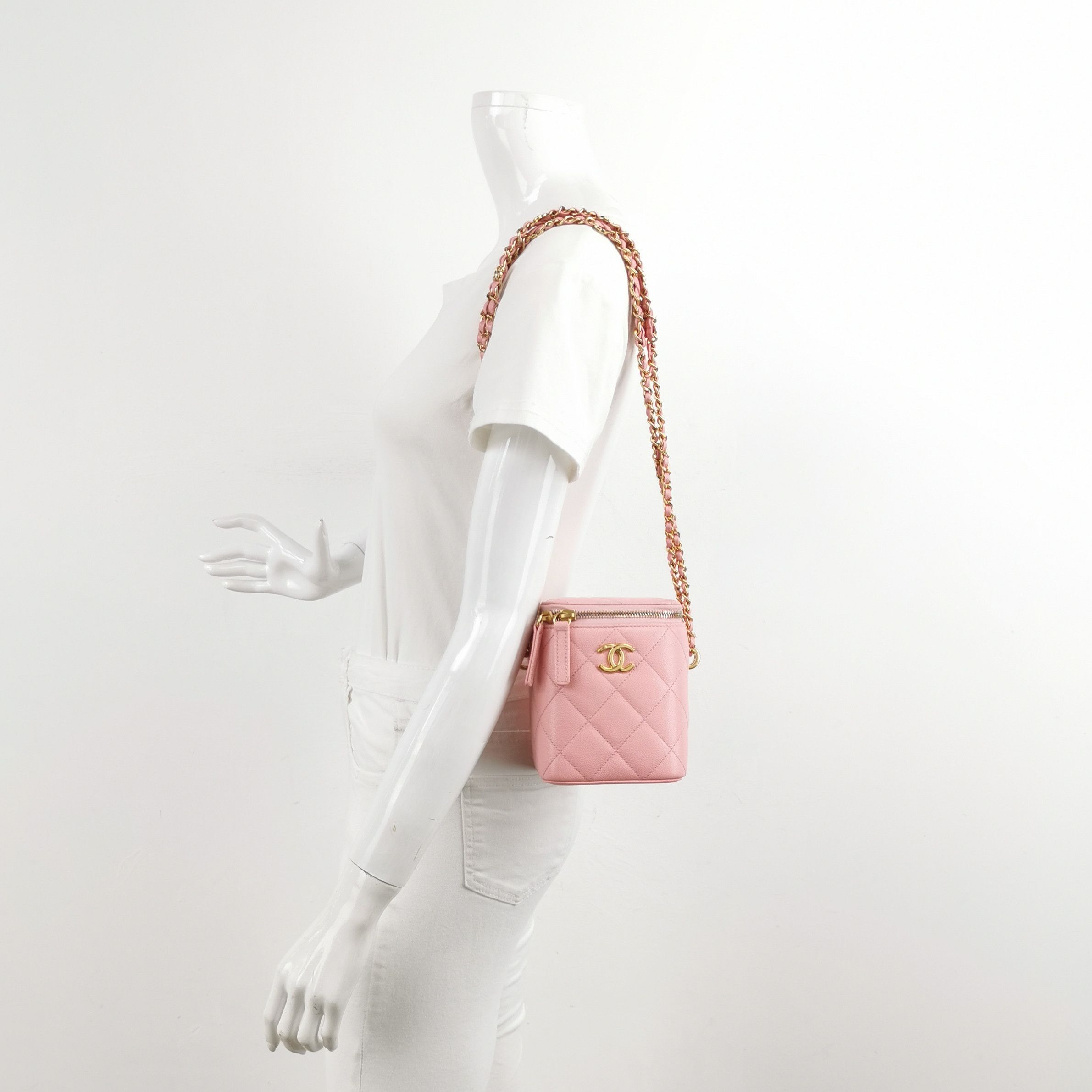 Chanel Chanel Women os Shoulder Bags Size ONE SIZE - 2 Thumbnail