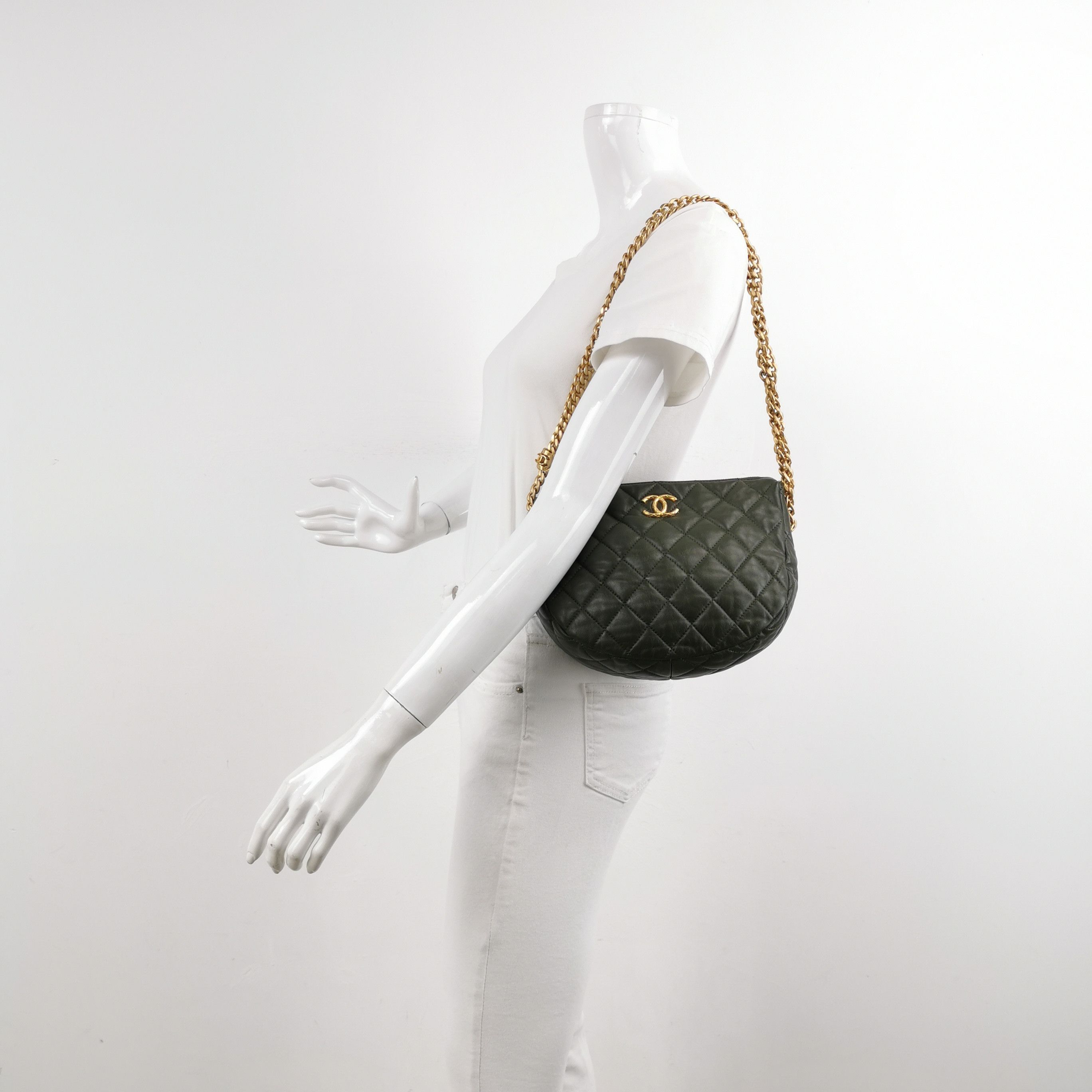 Chanel Chanel Women os Shoulder Bags Size ONE SIZE - 2 Thumbnail