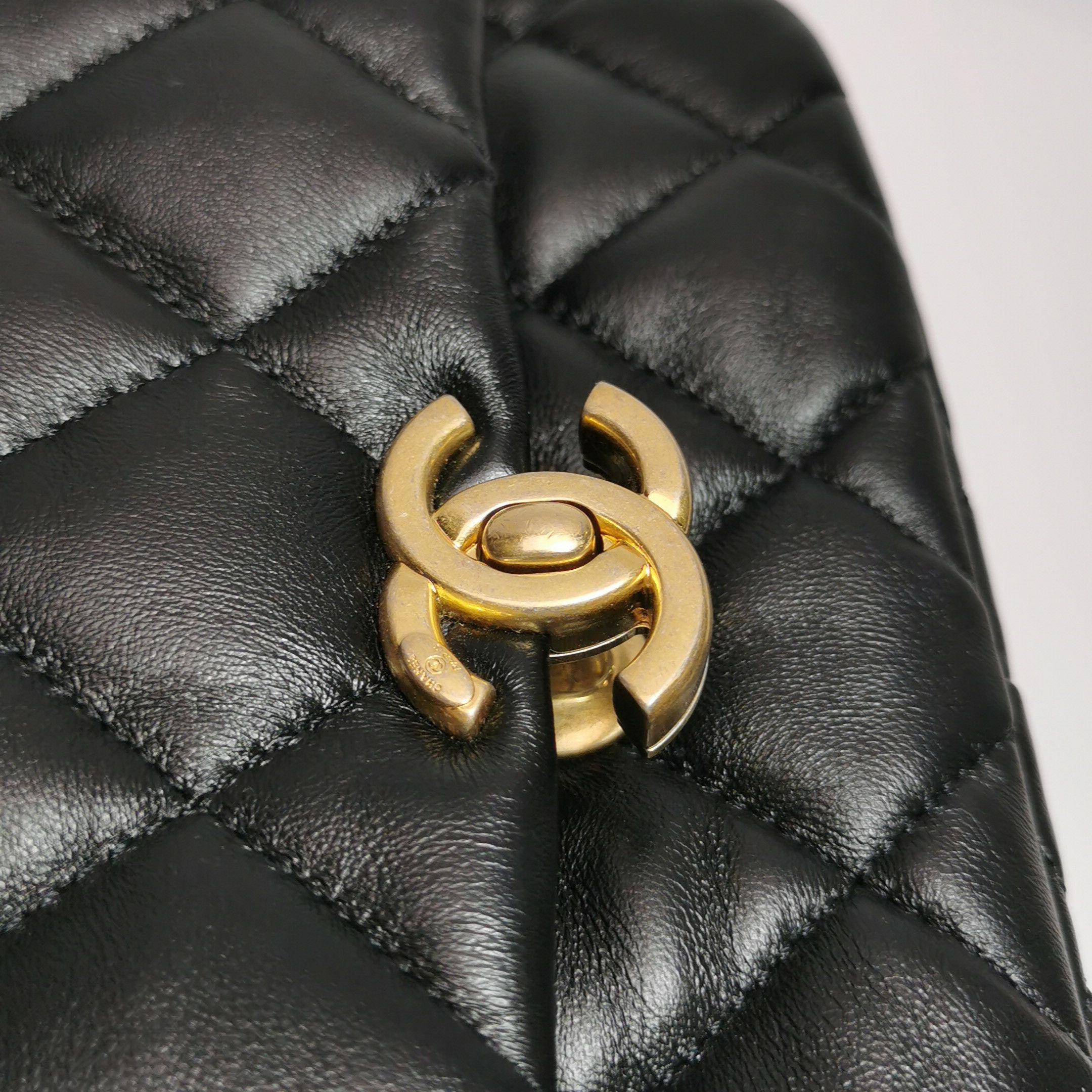 Chanel Chanel Women os Shoulder Bags Size ONE SIZE - 12 Thumbnail