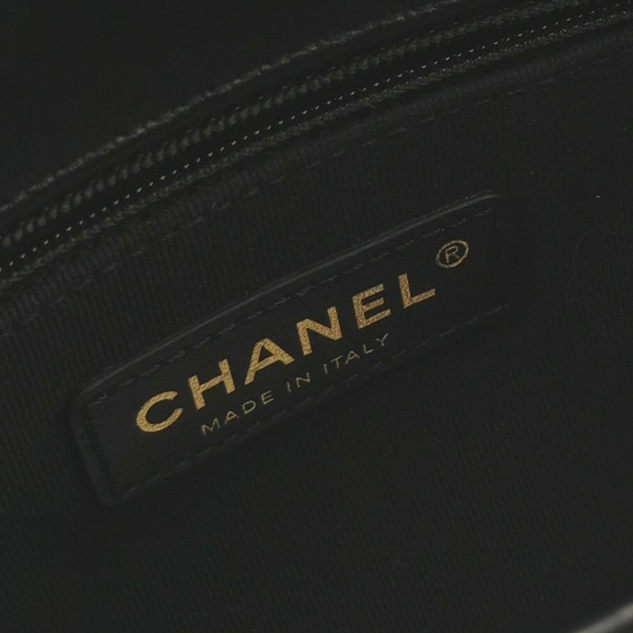 Chanel Chanel Women os Shoulder Bags Size ONE SIZE - 8 Thumbnail