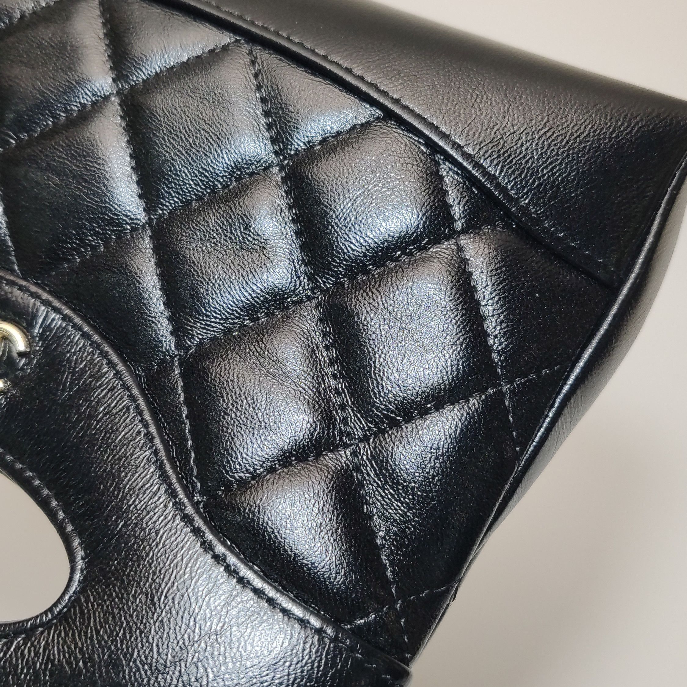 Chanel Chanel Women os Crossbody Bags Size ONE SIZE - 17 Thumbnail