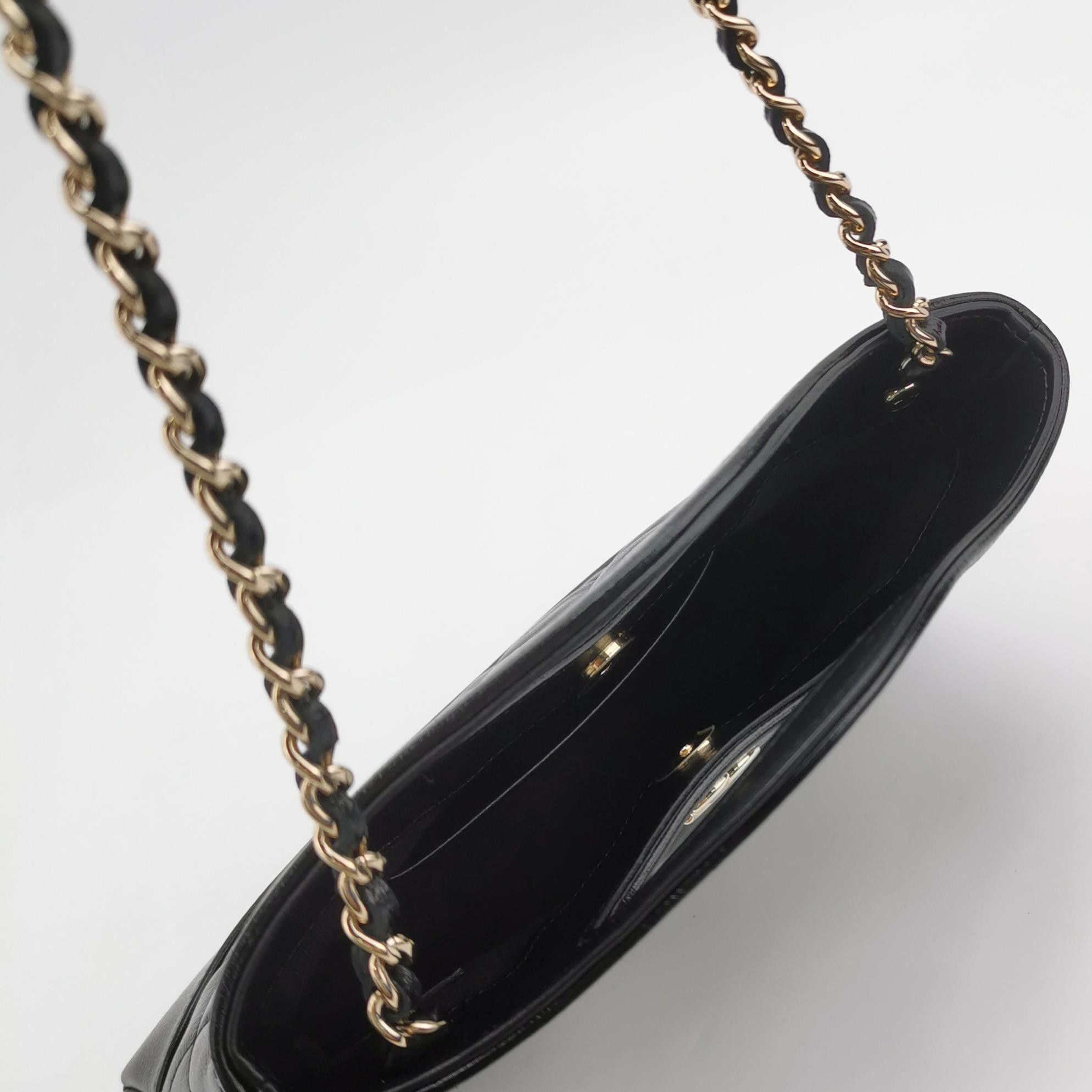 Chanel Chanel Women os Crossbody Bags Size ONE SIZE - 7 Thumbnail