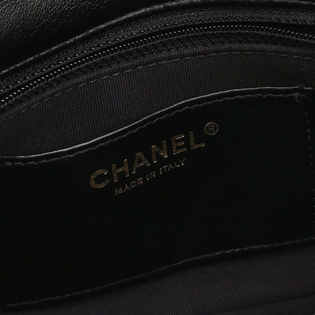 Chanel Chanel Women os Shoulder Bags Size ONE SIZE - 8 Thumbnail