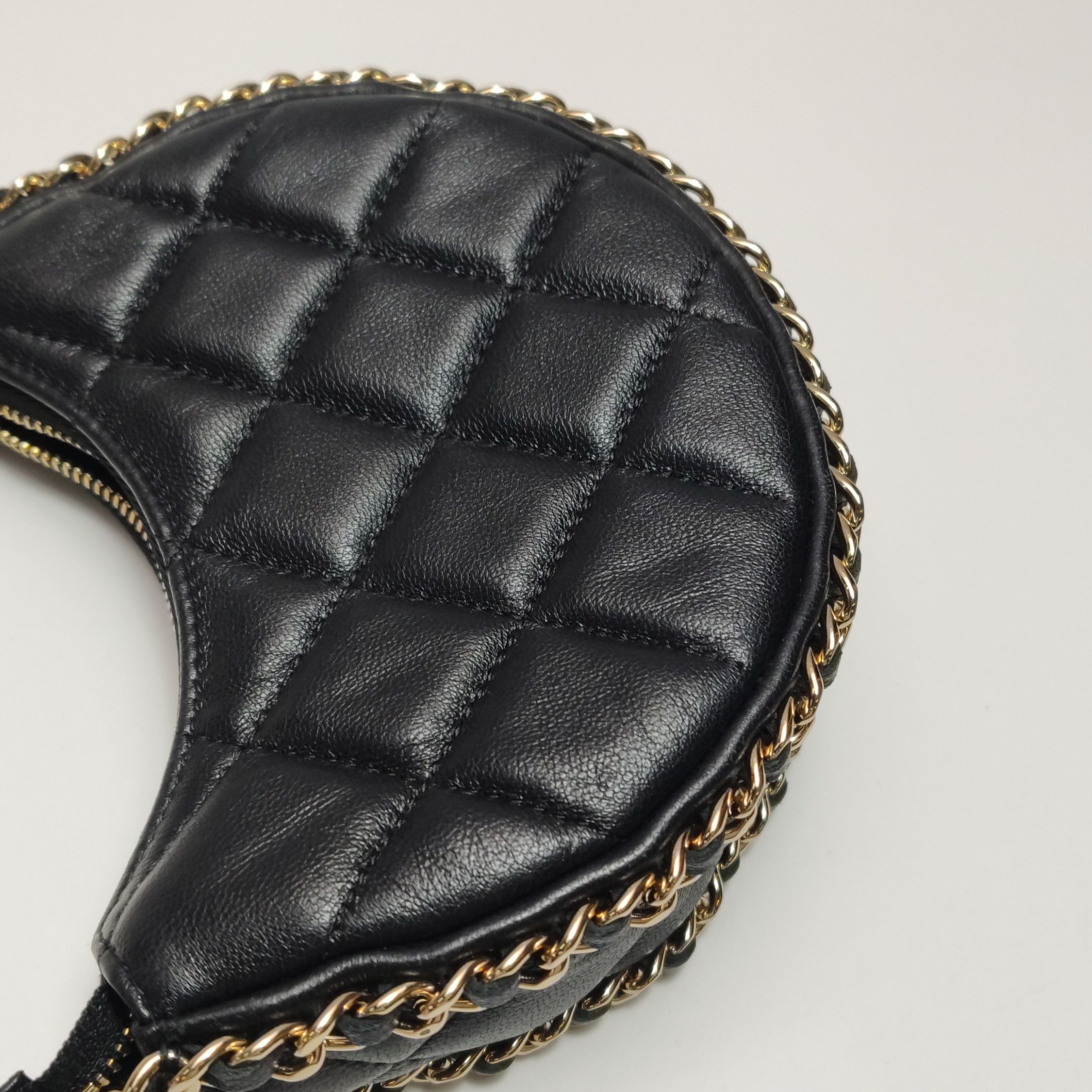 Chanel Chanel Women os Shoulder Bags Size ONE SIZE - 16 Thumbnail