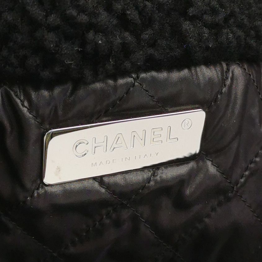 Chanel Chanel Women os Shoulder Bags Size ONE SIZE - 8 Thumbnail