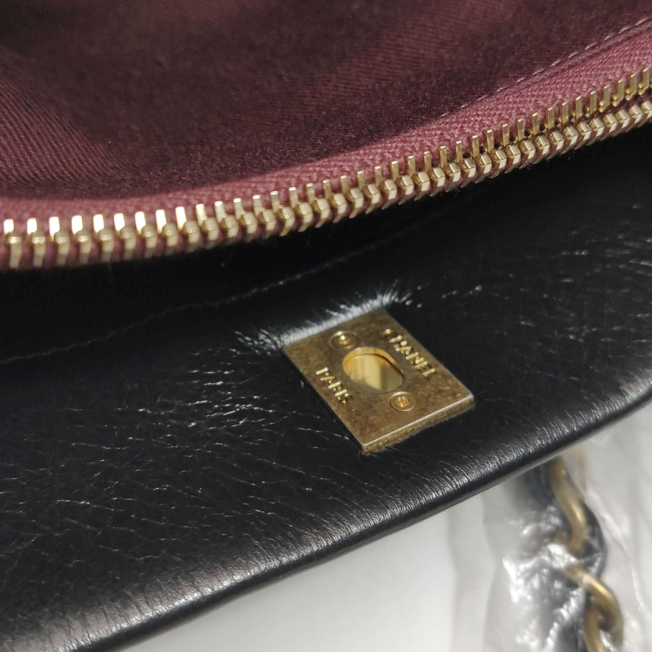 Chanel Chanel Women os Shoulder Bags Size ONE SIZE - 15 Thumbnail
