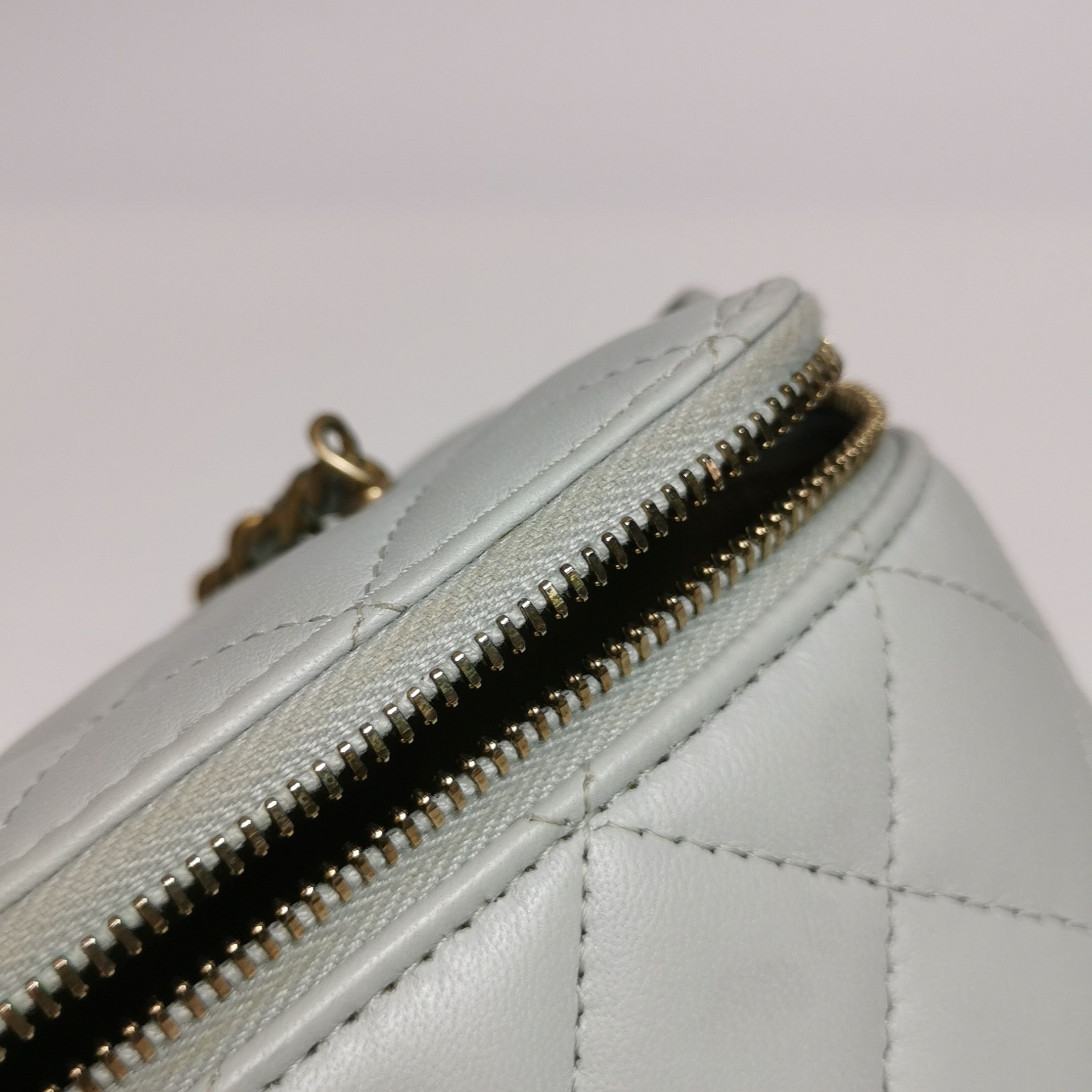 Chanel Chanel Women os Shoulder Bags Size ONE SIZE - 21 Thumbnail
