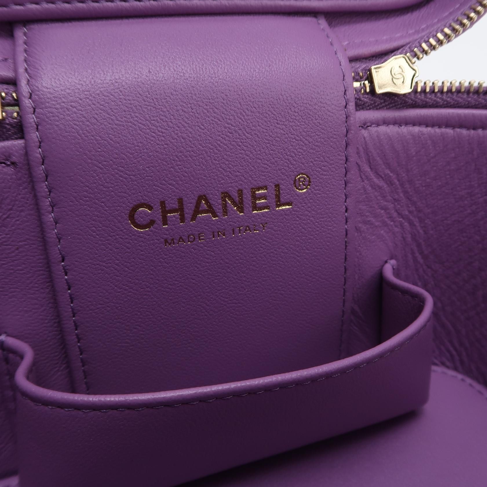 Chanel Chanel Women os Shoulder Bags Size ONE SIZE - 8 Thumbnail