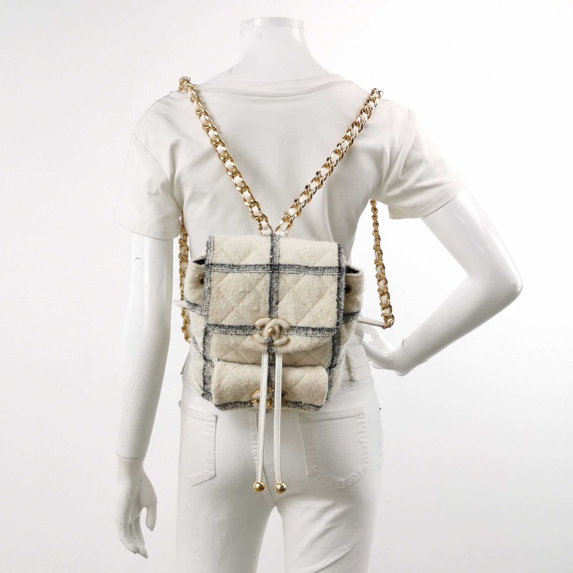 Chanel Chanel Women os Backpacks Size ONE SIZE - 2 Thumbnail