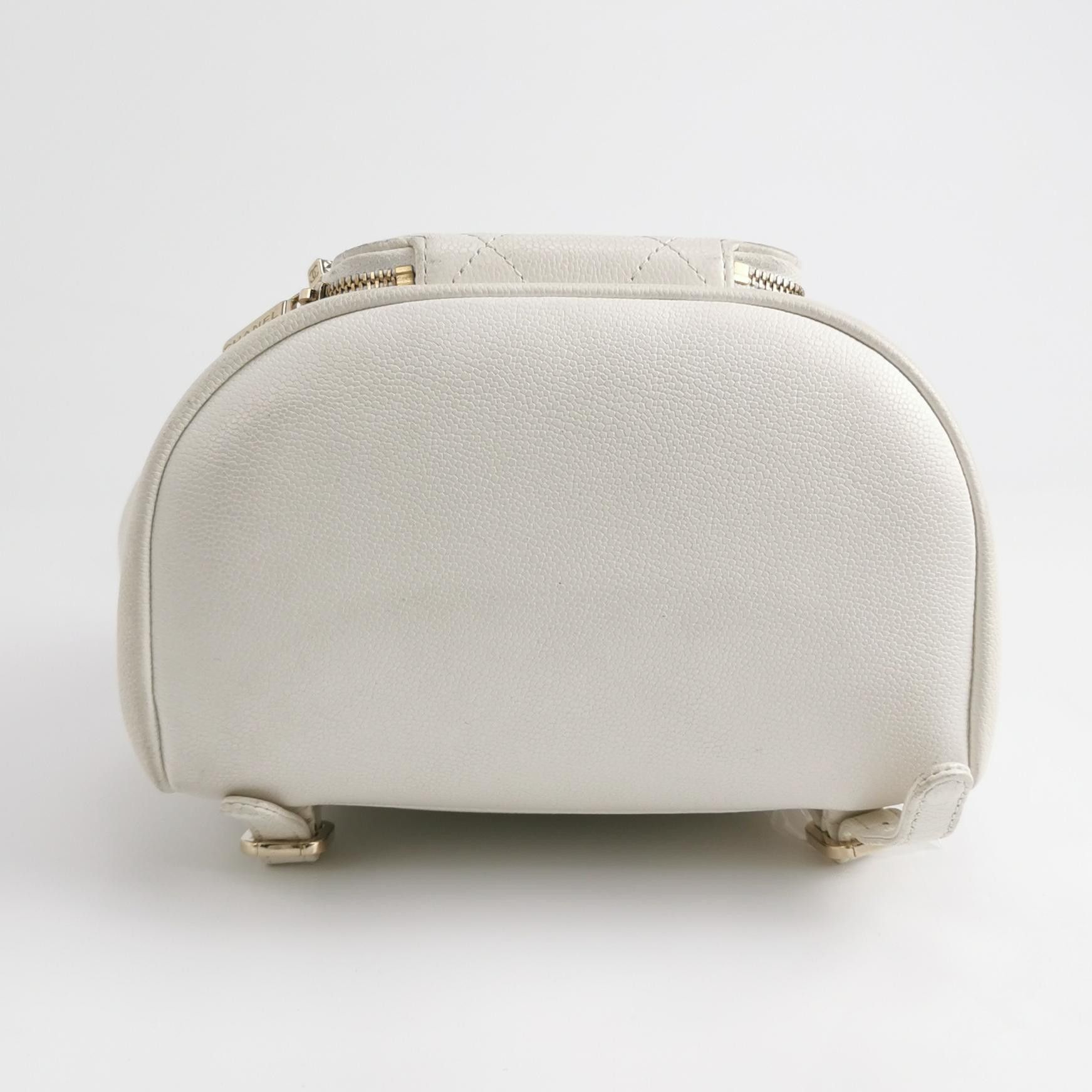 Chanel Chanel Women os Backpacks Size ONE SIZE - 6 Thumbnail