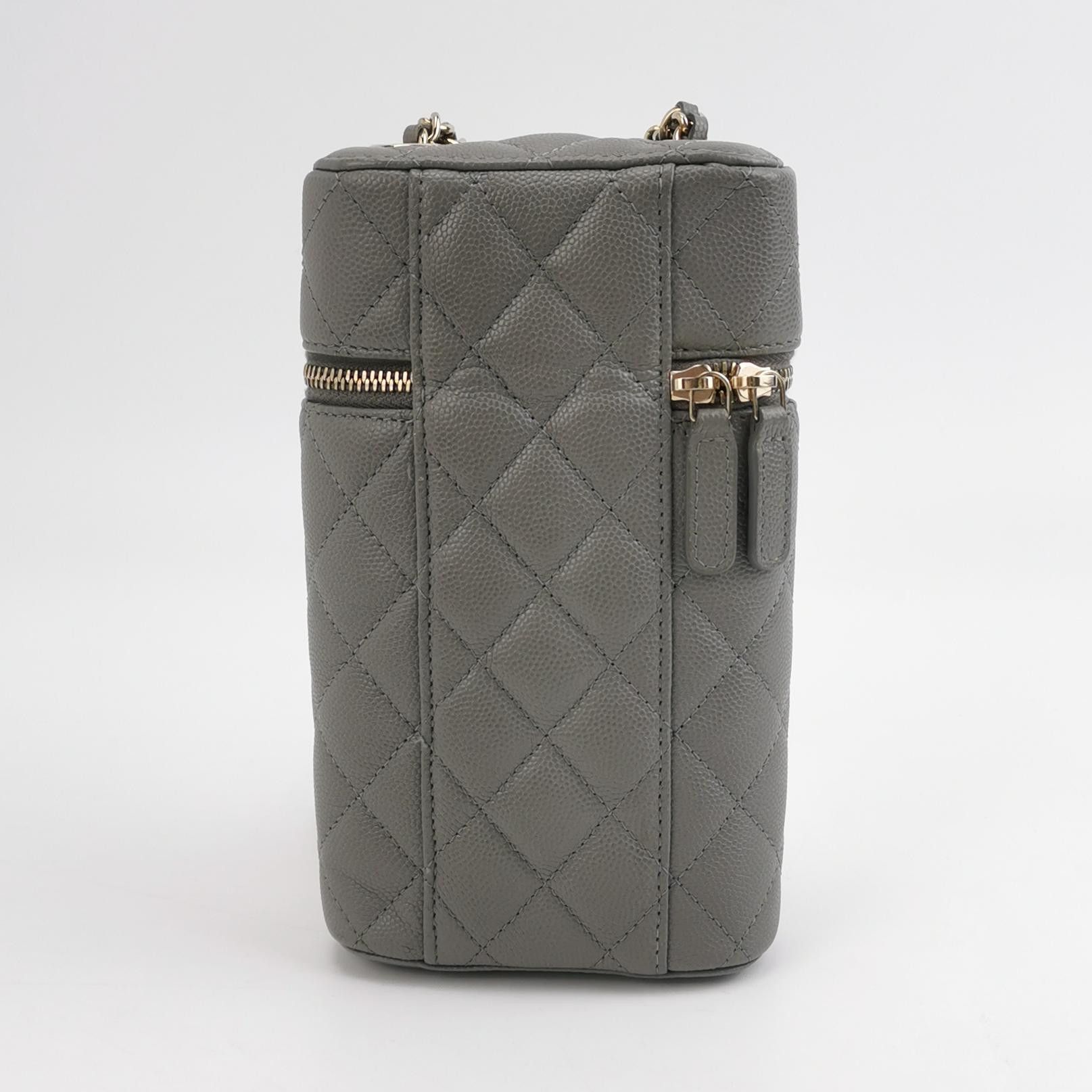 Chanel Chanel Women os Shoulder Bags Size ONE SIZE - 5 Thumbnail