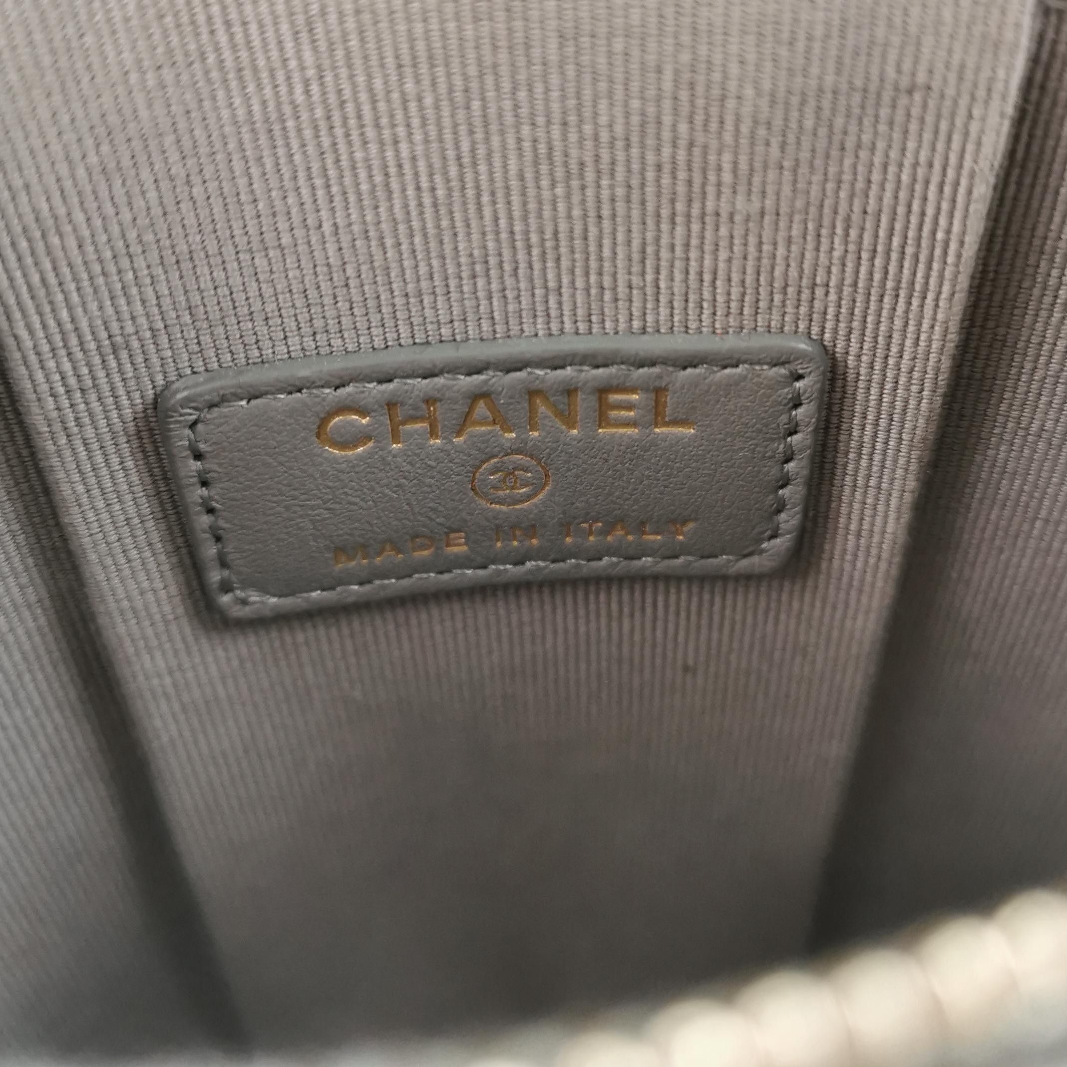 Chanel Chanel Women os Shoulder Bags Size ONE SIZE - 8 Thumbnail