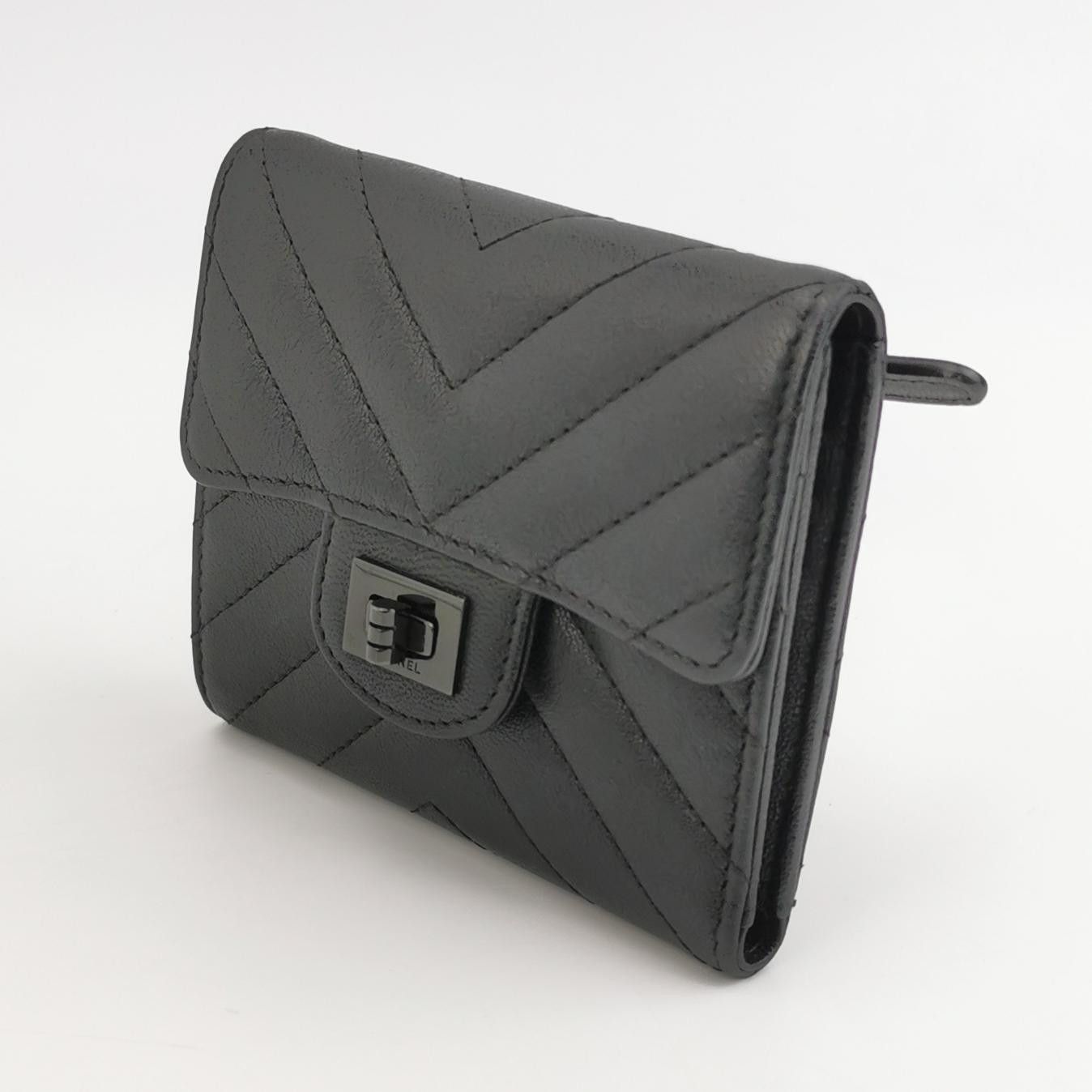 Chanel Chanel Women os Wallets Size ONE SIZE - 2 Thumbnail