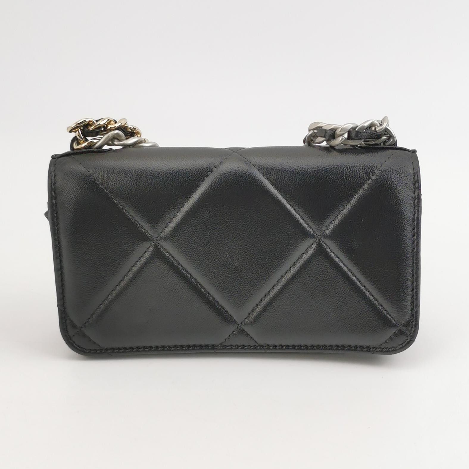 Chanel Chanel Women os Shoulder Bags Size ONE SIZE - 5 Thumbnail