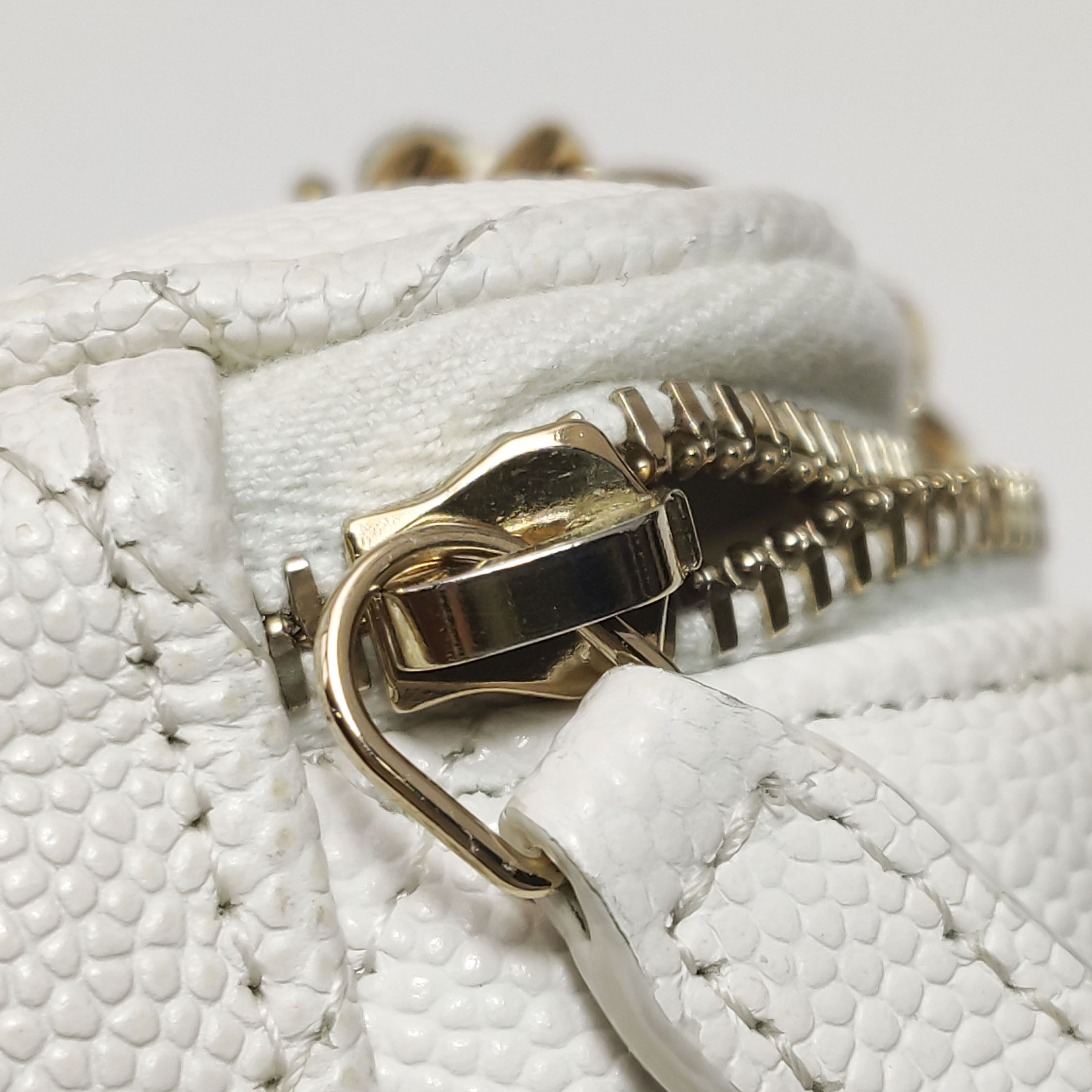 Chanel Chanel Women os Shoulder Bags Size ONE SIZE - 13 Thumbnail