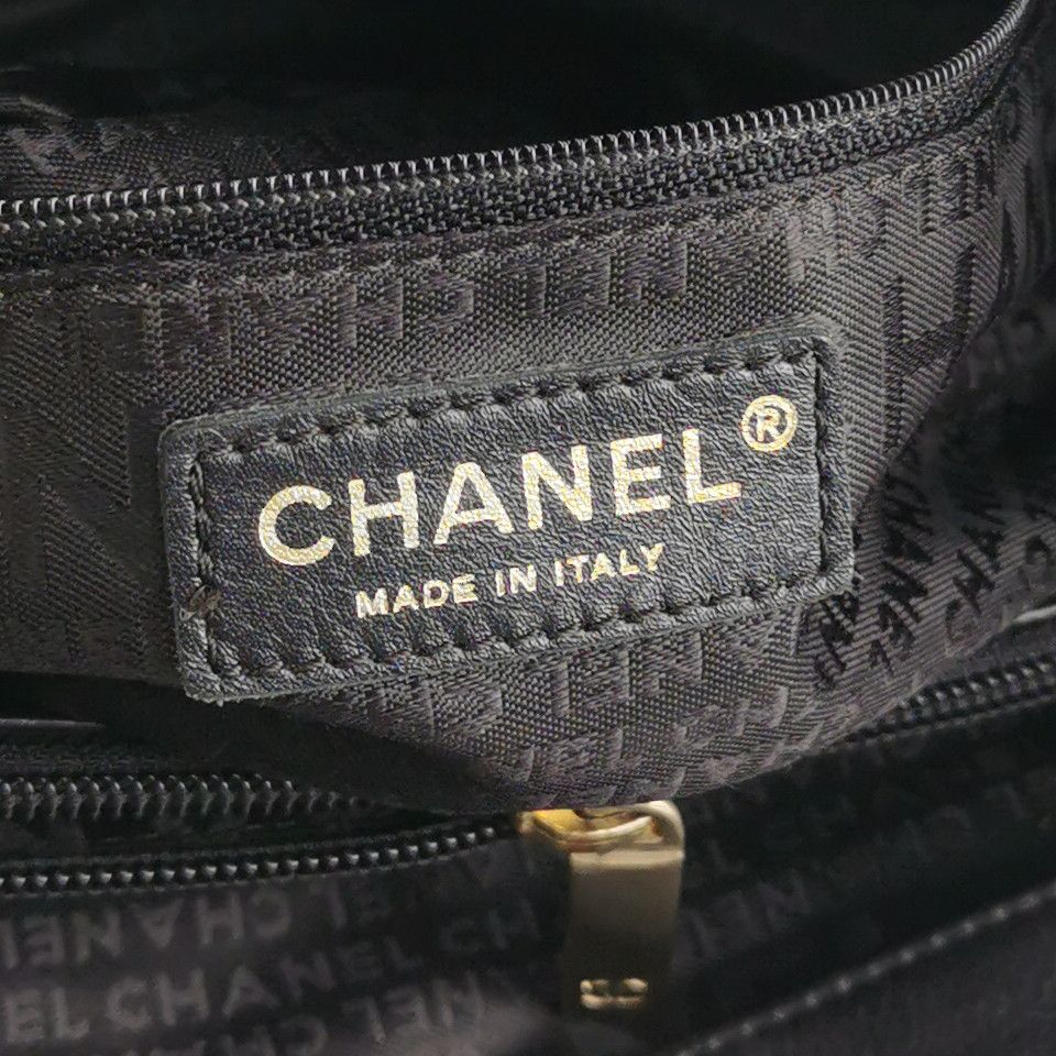 Chanel Chanel Women os Tote Bags Size ONE SIZE - 8 Thumbnail