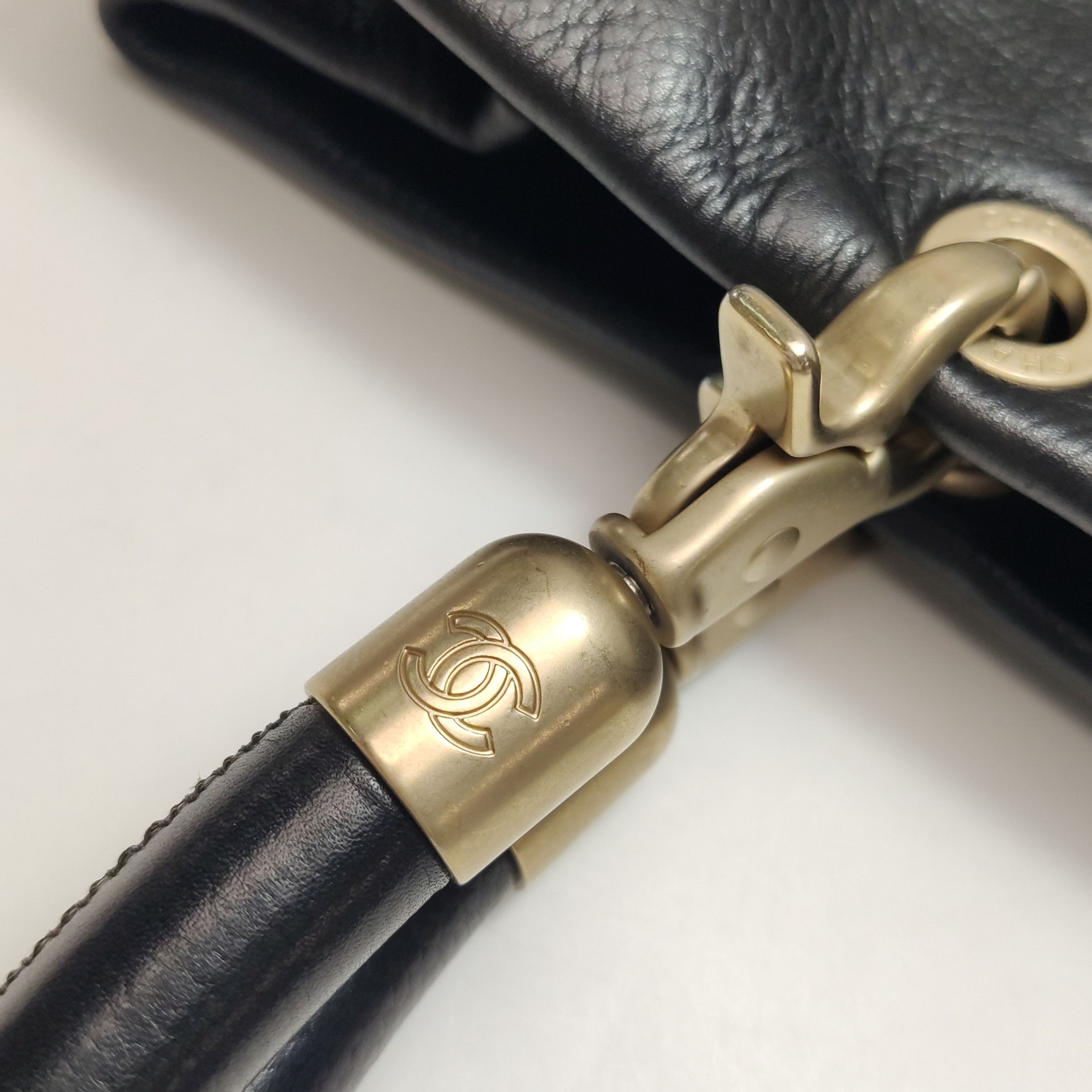 Chanel Chanel Women os Tote Bags Size ONE SIZE - 13 Thumbnail