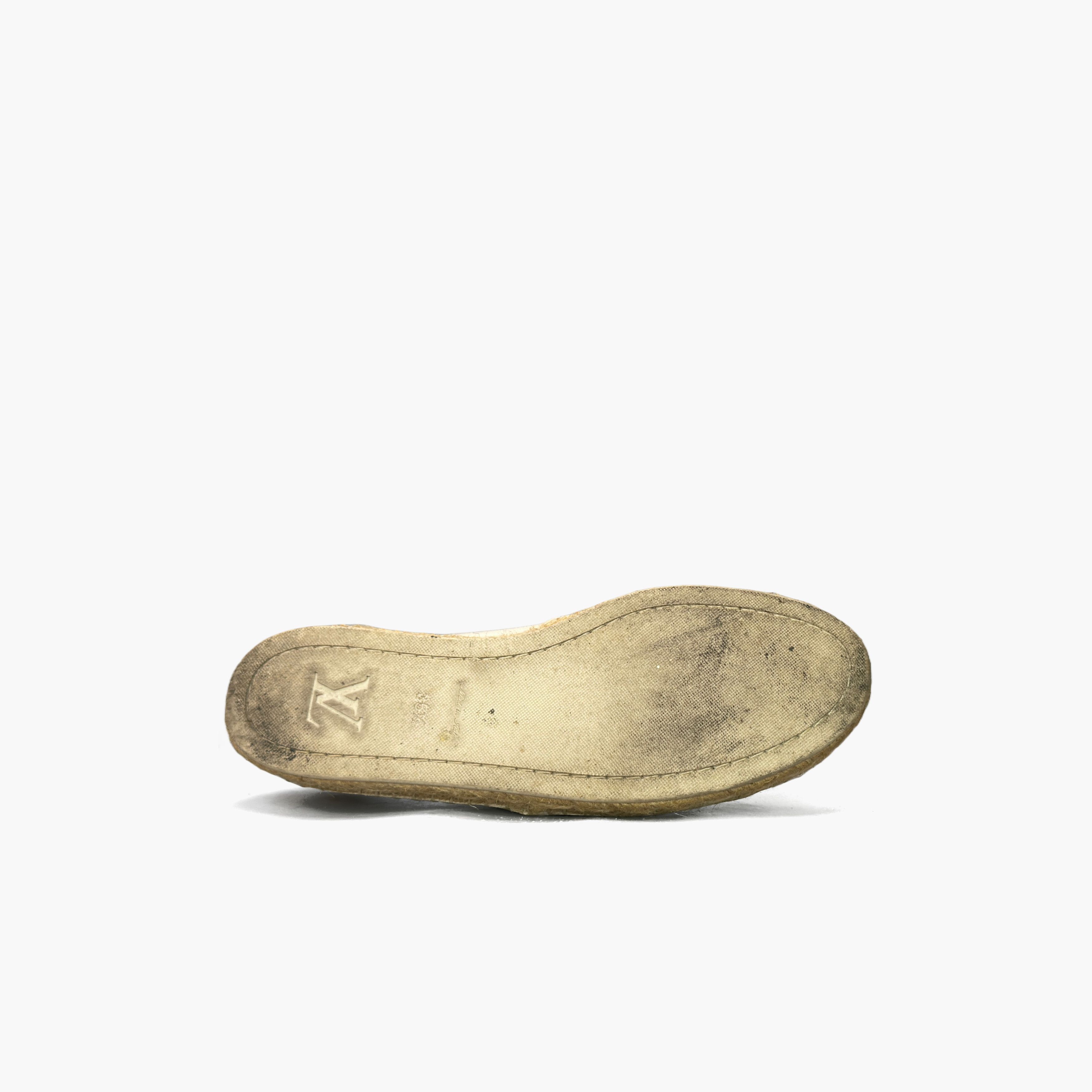 Louis Vuitton Louis Vuitton Embroidered Logo Canvas Espadrilles Size 35.5 Size US 5.5 / IT 35.5 - 7 Thumbnail