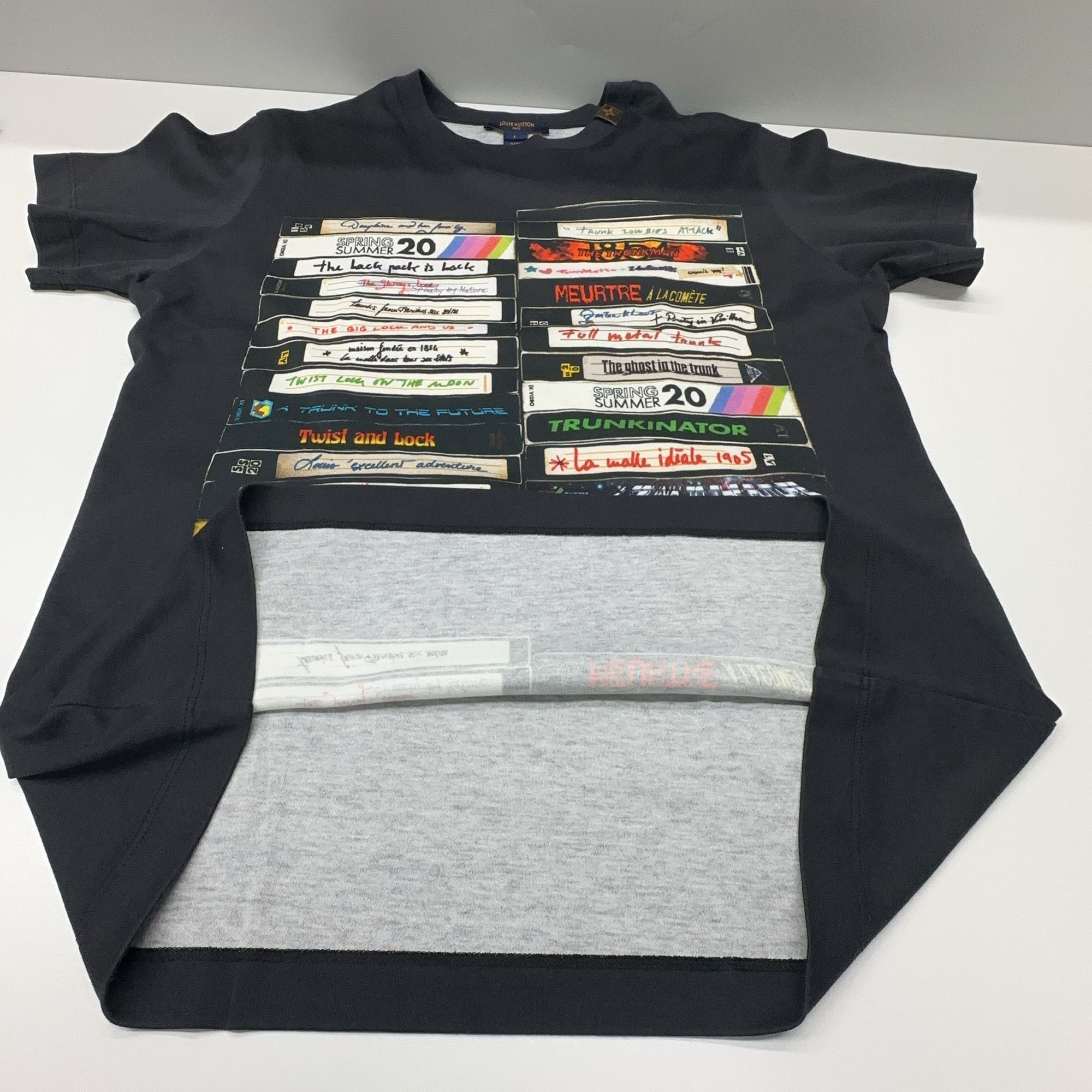 Louis Vuitton Louis Vuitton Cassette Print Graphic T-Shirt L Size L / US 10 / IT 46 - 5 Thumbnail